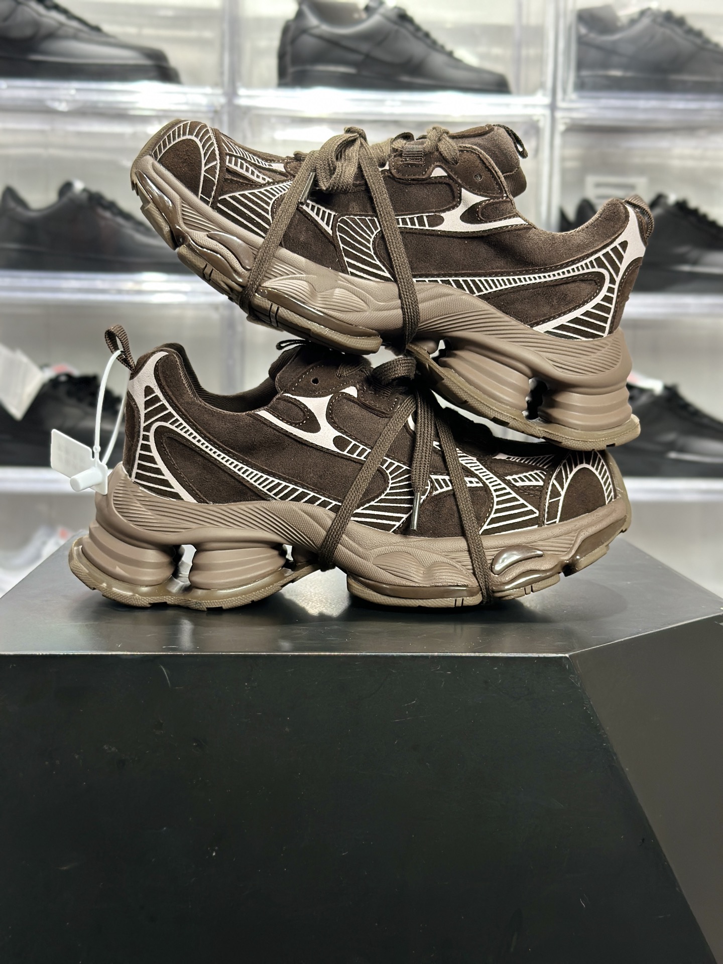 240 GG-CC Chunky Low 系列低帮增高厚底复古老爹风百搭休闲运动鞋“咖啡棕白气柱”G25X8557