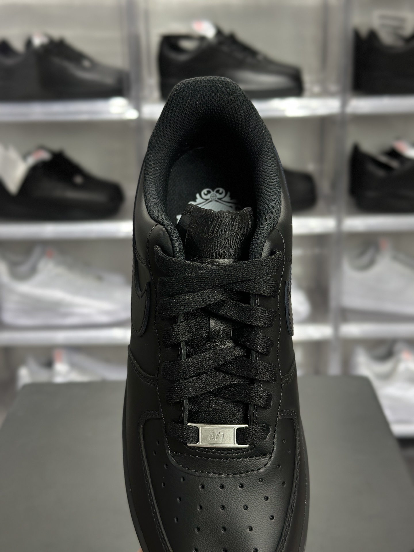 OG版本 Nike Air Force 1 Low「空军 全黑武士」百搭常青款