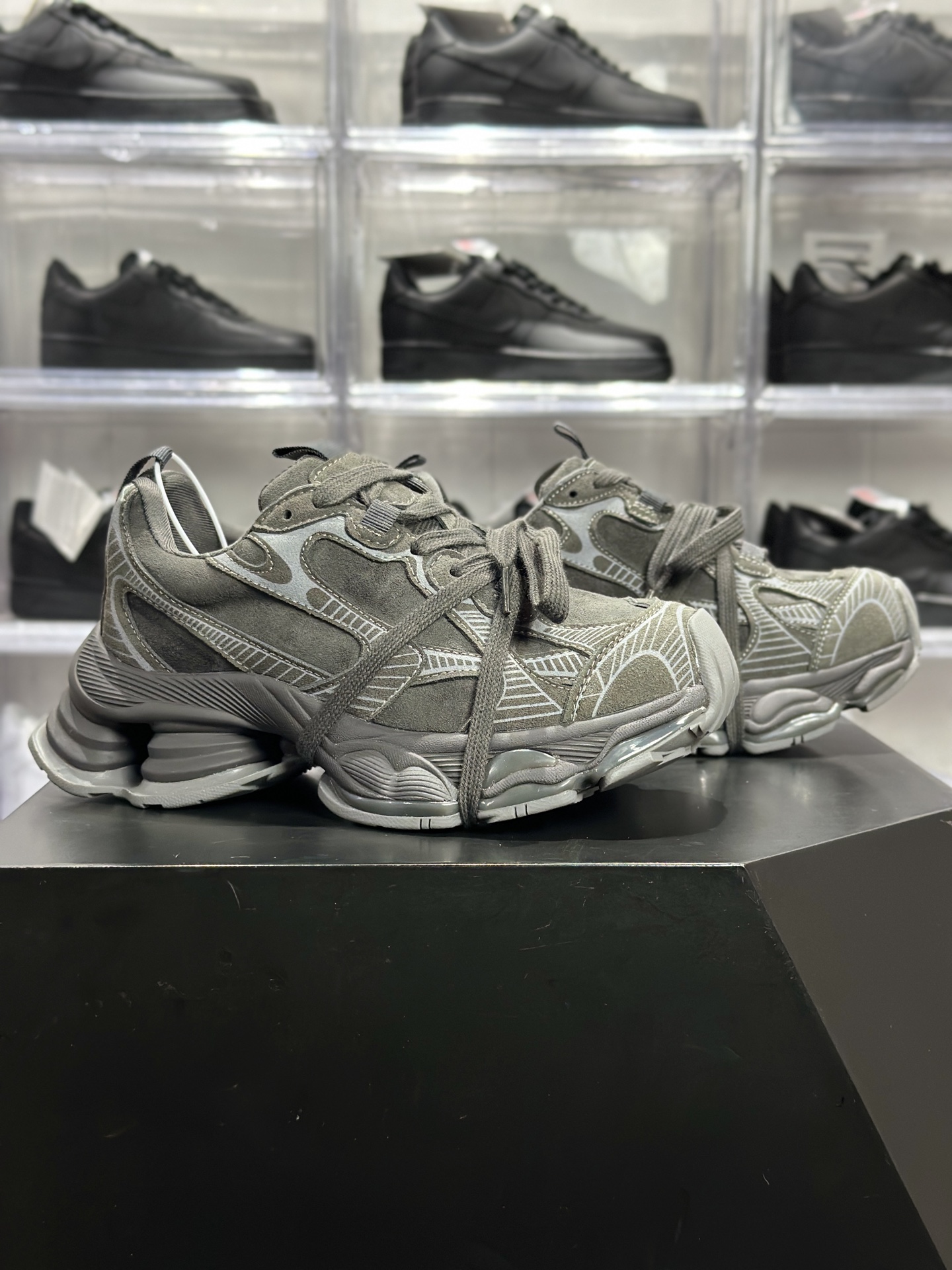 权威实拍 NP626813 新货GG-CC 深灰配色厚底复古老爹鞋 G25X8557B-Top High Quatity Cheap Sneakers Fashion Clothing Clothes Bags handbags Shoes of all Brand wholesale With The best Quality And Beautiful Price from China Factory Chinese suppliers wholesaler seller 权威实拍 NP626813 新货GG-CC 深灰配色厚底复古老爹鞋 G25X8557B