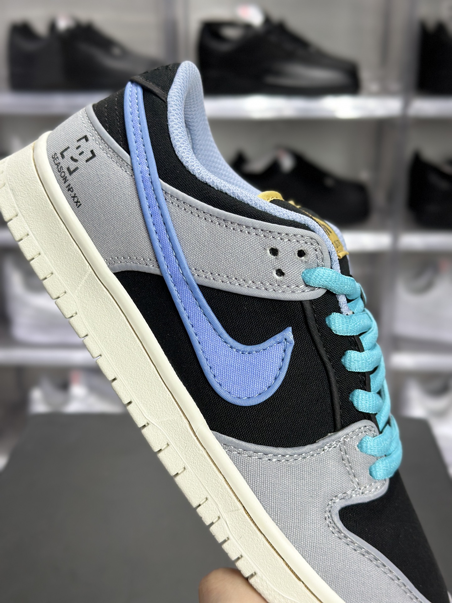Nike SB Dunk Low 黑灰蓝配色 FN5880-001