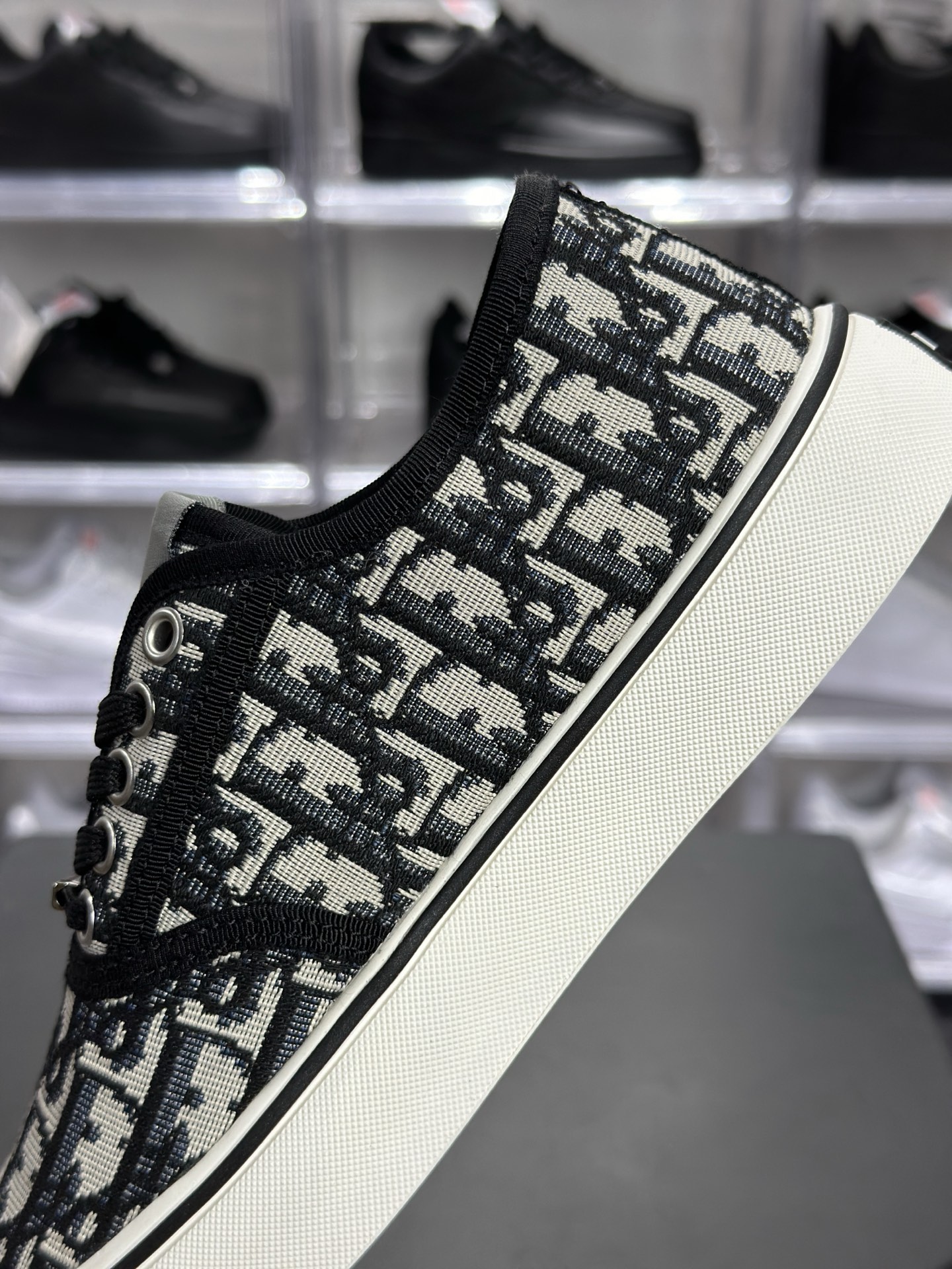 权威实拍 NP626694 新货迪奥 Dior Walk'n'Dior Oblique 低帮帆布鞋 经典黑灰老花款 经典 Dior Oblique 老花帆布低帮板鞋-Top High Quatity Cheap Sneakers Fashion Clothing Clothes Bags handbags Shoes of all Brand wholesale With The best Quality And Beautiful Price from China Factory Chinese suppliers wholesaler seller 权威实拍 NP626694 新货迪奥 Dior Walk'n'Dior Oblique 低帮帆布鞋 经典黑灰老花款 经典 Dior Oblique 老花帆布低帮板鞋