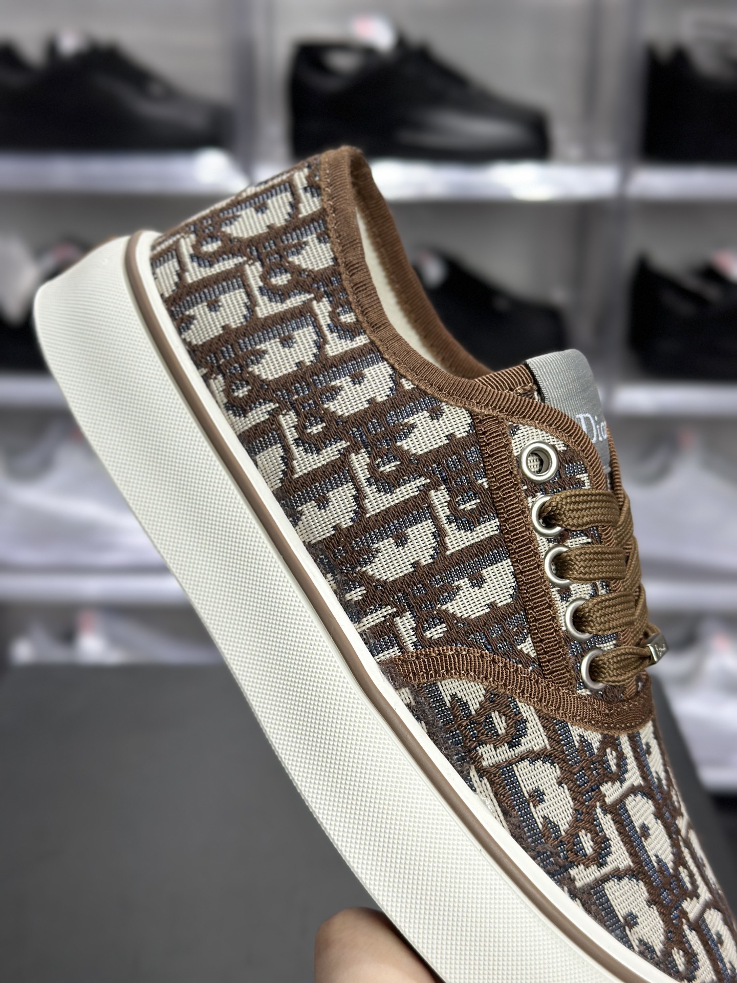 权威实拍 NP626696 新货迪奥 Dior Walk'n'Dior Oblique 低帮帆布鞋 经典棕老花款-Top High Quatity Cheap Sneakers Fashion Clothing Clothes Bags handbags Shoes of all Brand wholesale With The best Quality And Beautiful Price from China Factory Chinese suppliers wholesaler seller 权威实拍 NP626696 新货迪奥 Dior Walk'n'Dior Oblique 低帮帆布鞋 经典棕老花款