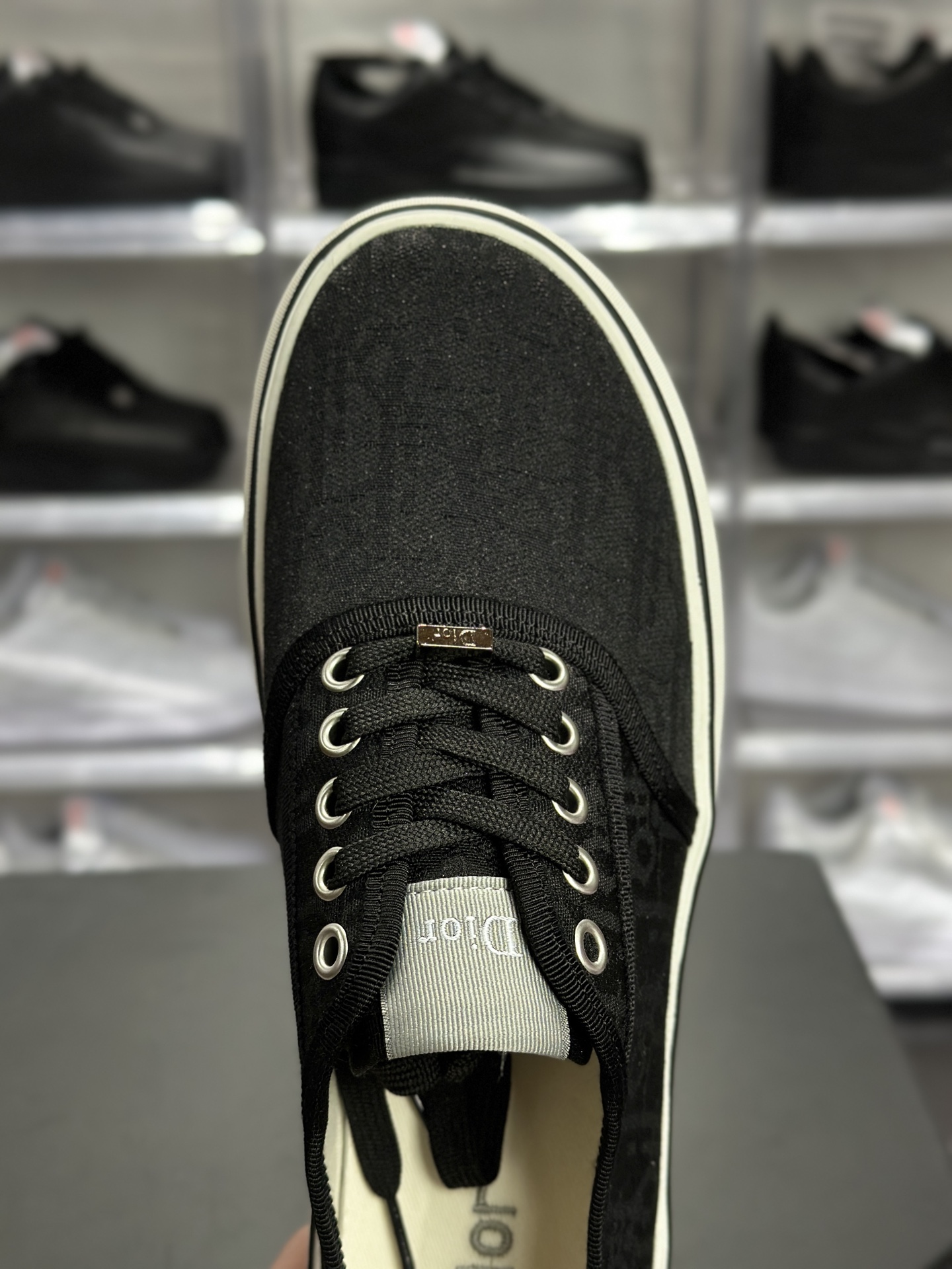 权威实拍 NP626697 新货迪奥 Dior Walk'n'Dior Oblique 低帮帆布鞋 纯黑老花款 经典 Dior Oblique 纯黑老花帆布低帮板鞋-Top High Quatity Cheap Sneakers Fashion Clothing Clothes Bags handbags Shoes of all Brand wholesale With The best Quality And Beautiful Price from China Factory Chinese suppliers wholesaler seller 权威实拍 NP626697 新货迪奥 Dior Walk'n'Dior Oblique 低帮帆布鞋 纯黑老花款 经典 Dior Oblique 纯黑老花帆布低帮板鞋