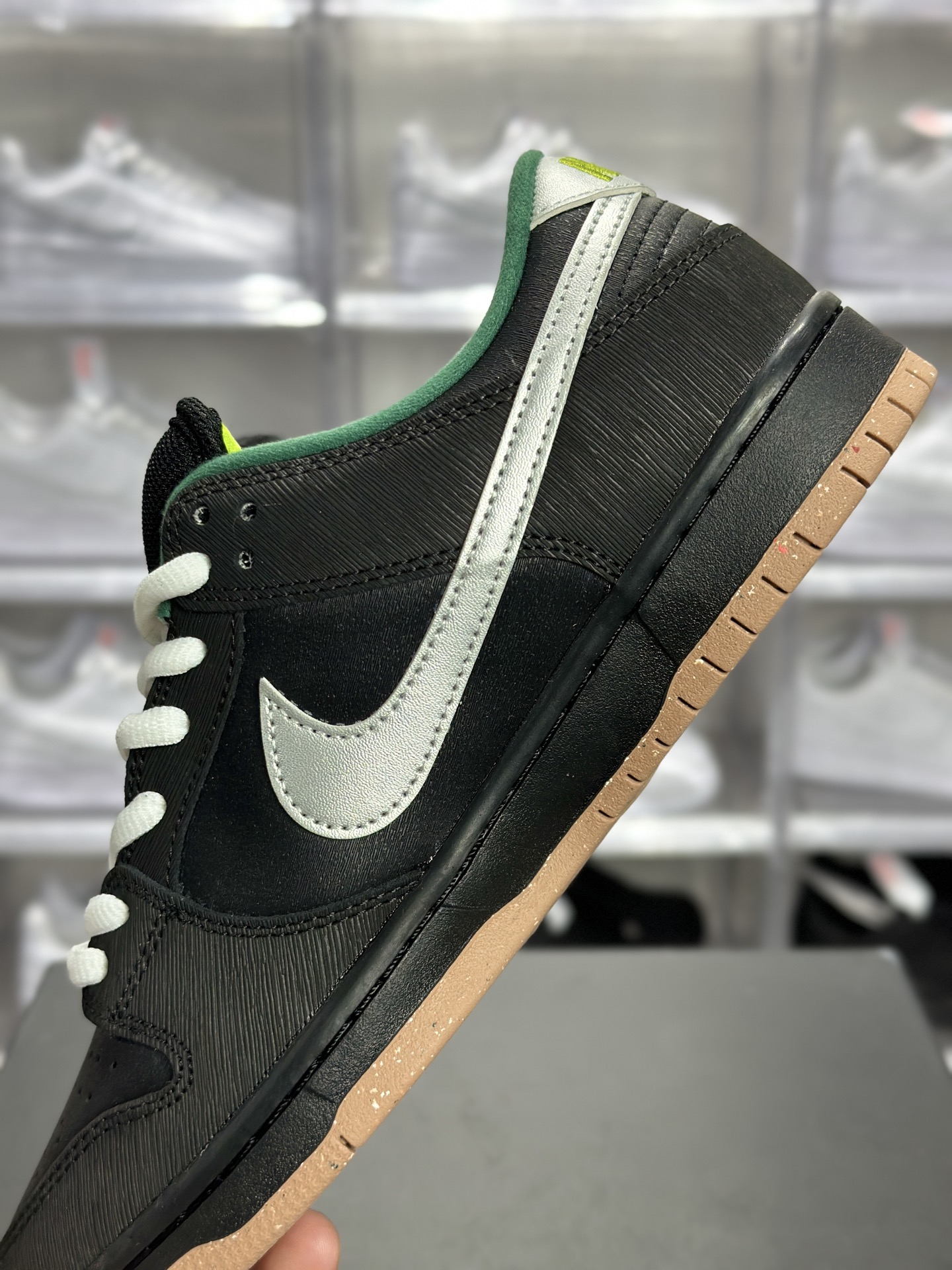 Nike SB Dunk Low Pro ”Tog” FQ7585-200 黑生胶-莆田鞋,莆田鞋货源,高仿鞋,高仿鞋货源,安福档口,莆田高仿鞋,莆田鞋批发,高仿鞋批发,莆田高仿运动鞋,高仿运动鞋,莆田运动鞋 Nike SB Dunk Low Pro ”Tog” FQ7585-200 黑生胶