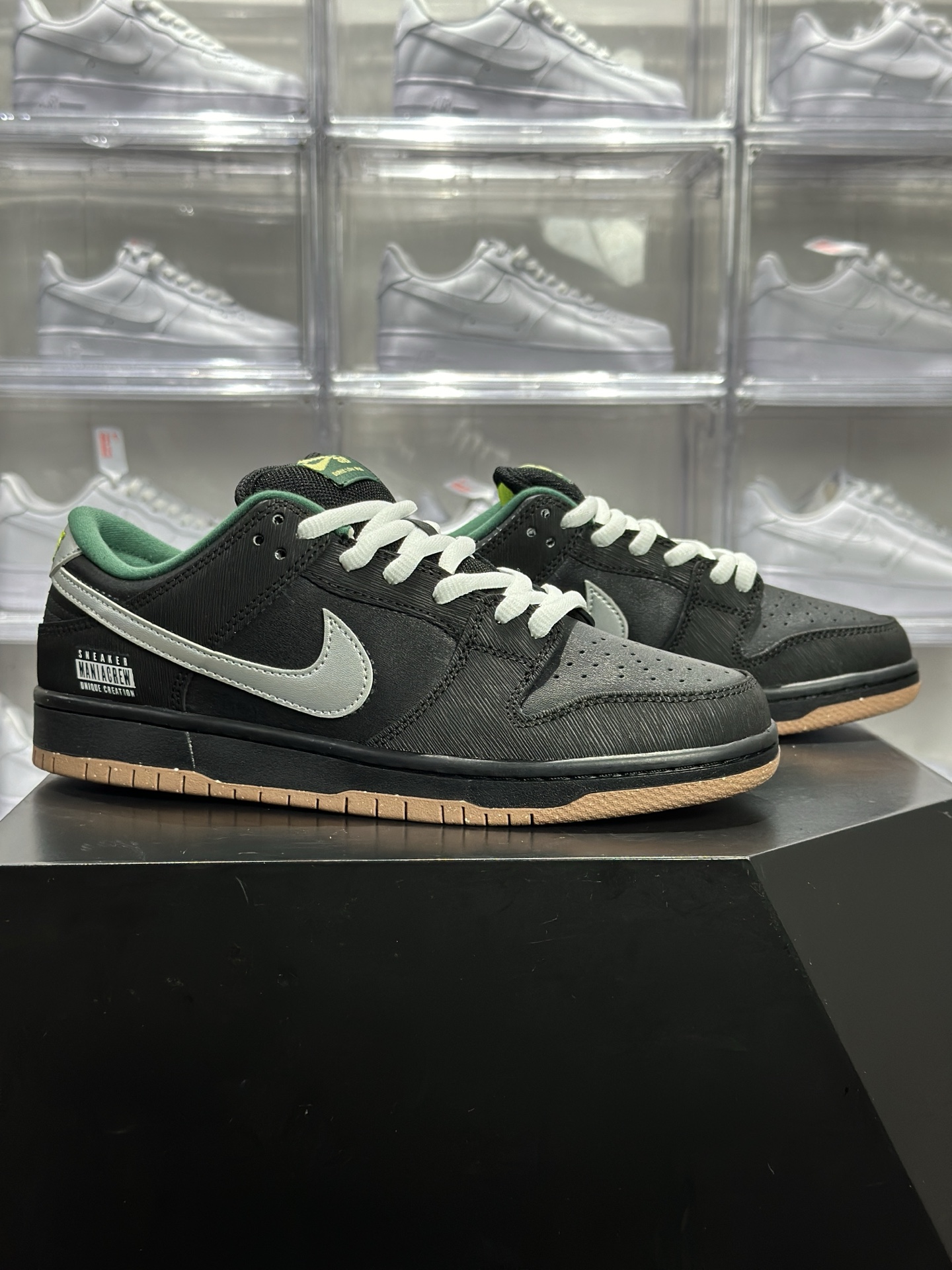 Nike SB Dunk Low Pro ”Tog” FQ7585-200 黑生胶-莆田鞋,莆田鞋货源,高仿鞋,高仿鞋货源,安福档口,莆田高仿鞋,莆田鞋批发,高仿鞋批发,莆田高仿运动鞋,高仿运动鞋,莆田运动鞋 Nike SB Dunk Low Pro ”Tog” FQ7585-200 黑生胶