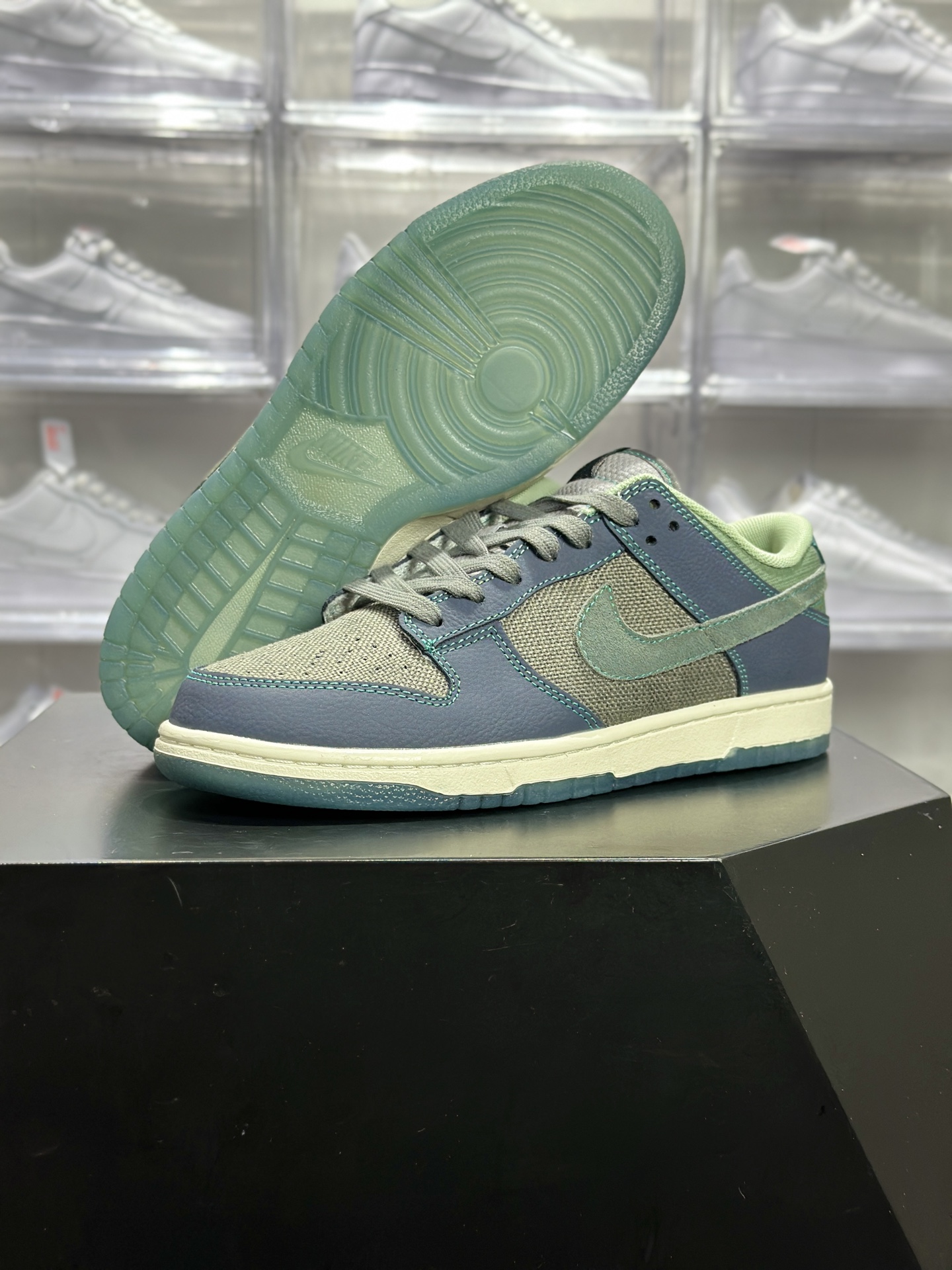 Nike Dunk Low「蓝绿拼接」款 IH1942-002-Top High Quatity Cheap Sneakers Fashion Clothing Clothes Bags handbags Shoes of all Brand wholesale With The best Quality And Beautiful Price from China Factory Chinese suppliers wholesaler seller Nike Dunk Low「蓝绿拼接」款 IH1942-002