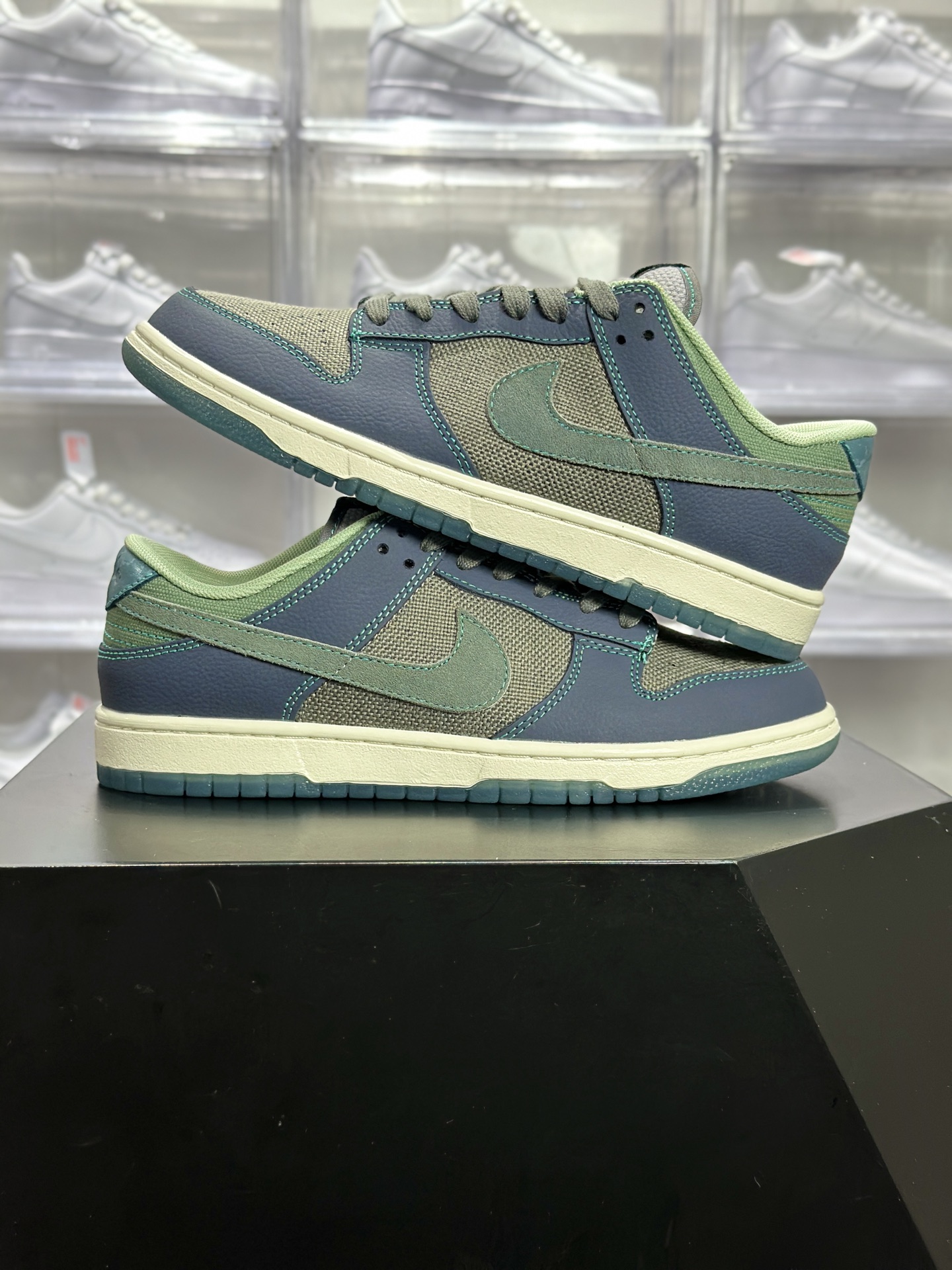 Nike Dunk Low「蓝绿拼接」款 IH1942-002-Top High Quatity Cheap Sneakers Fashion Clothing Clothes Bags handbags Shoes of all Brand wholesale With The best Quality And Beautiful Price from China Factory Chinese suppliers wholesaler seller Nike Dunk Low「蓝绿拼接」款 IH1942-002