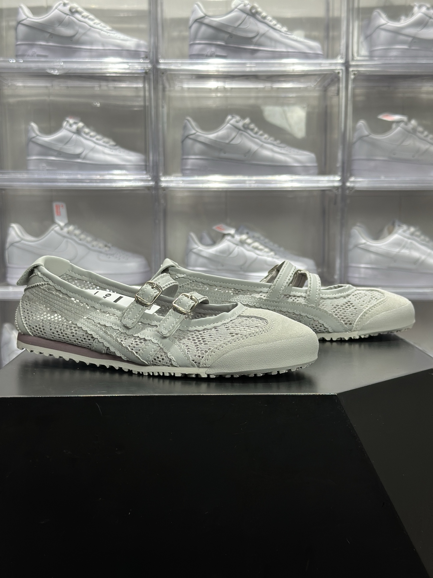 Onitsuka Tiger(鬼冢虎)Mexico 66 TGRS 网面玛丽珍鞋 1182A705-020 Onitsuka Tiger(鬼冢虎)Mexico 66 TGRS 网面玛丽珍鞋 1182A705-020