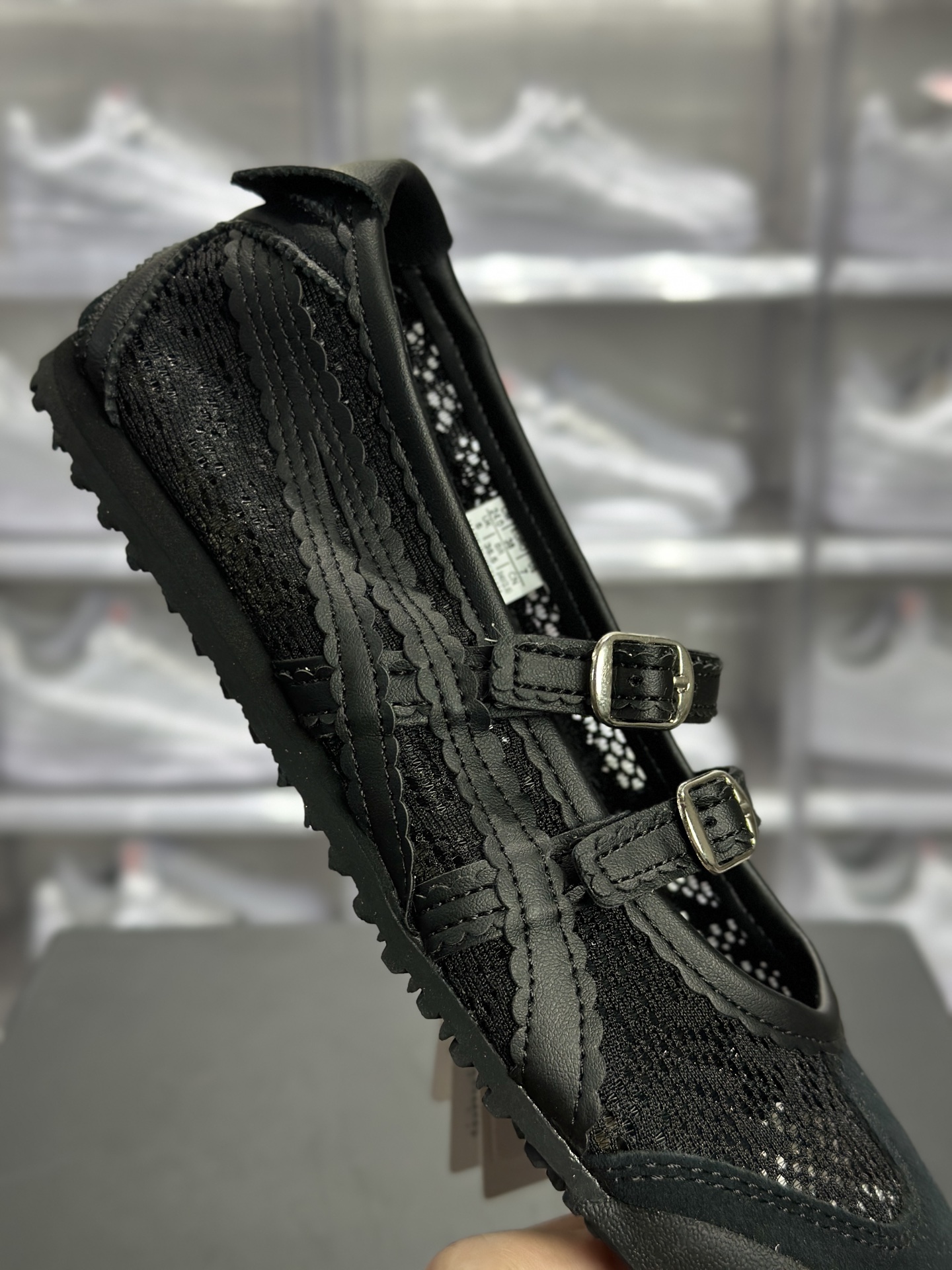 Onitsuka Tiger(鬼冢虎)Mexico 66 TGRS 网面玛丽珍鞋 1182A705-001 纯黑配色款 Onitsuka Tiger(鬼冢虎)Mexico 66 TGRS 网面玛丽珍鞋 1182A705-001 纯黑配色款