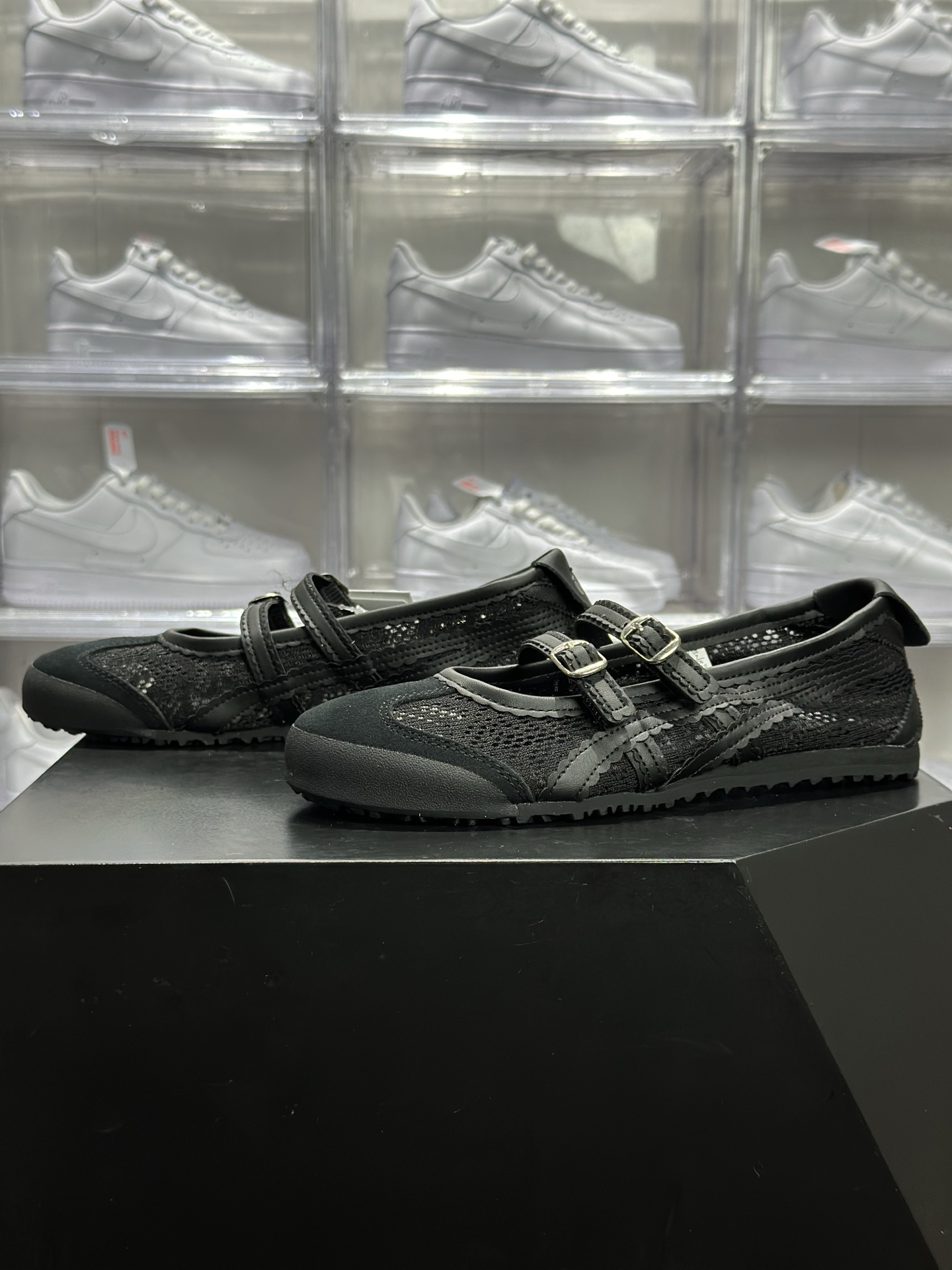 Onitsuka Tiger(鬼冢虎)Mexico 66 TGRS 网面玛丽珍鞋 1182A705-001 纯黑配色款 Onitsuka Tiger(鬼冢虎)Mexico 66 TGRS 网面玛丽珍鞋 1182A705-001 纯黑配色款