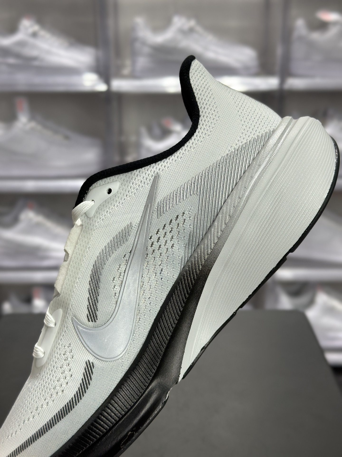 Nike Air Zoom Pegasus 42 RR(飞马 42) 白黑配色款 II7210-100-Top High Quatity Cheap Sneakers Fashion Clothing Clothes Bags handbags Shoes of all Brand wholesale With The best Quality And Beautiful Price from China Factory Chinese suppliers wholesaler seller Nike Air Zoom Pegasus 42 RR(飞马 42) 白黑配色款 II7210-100