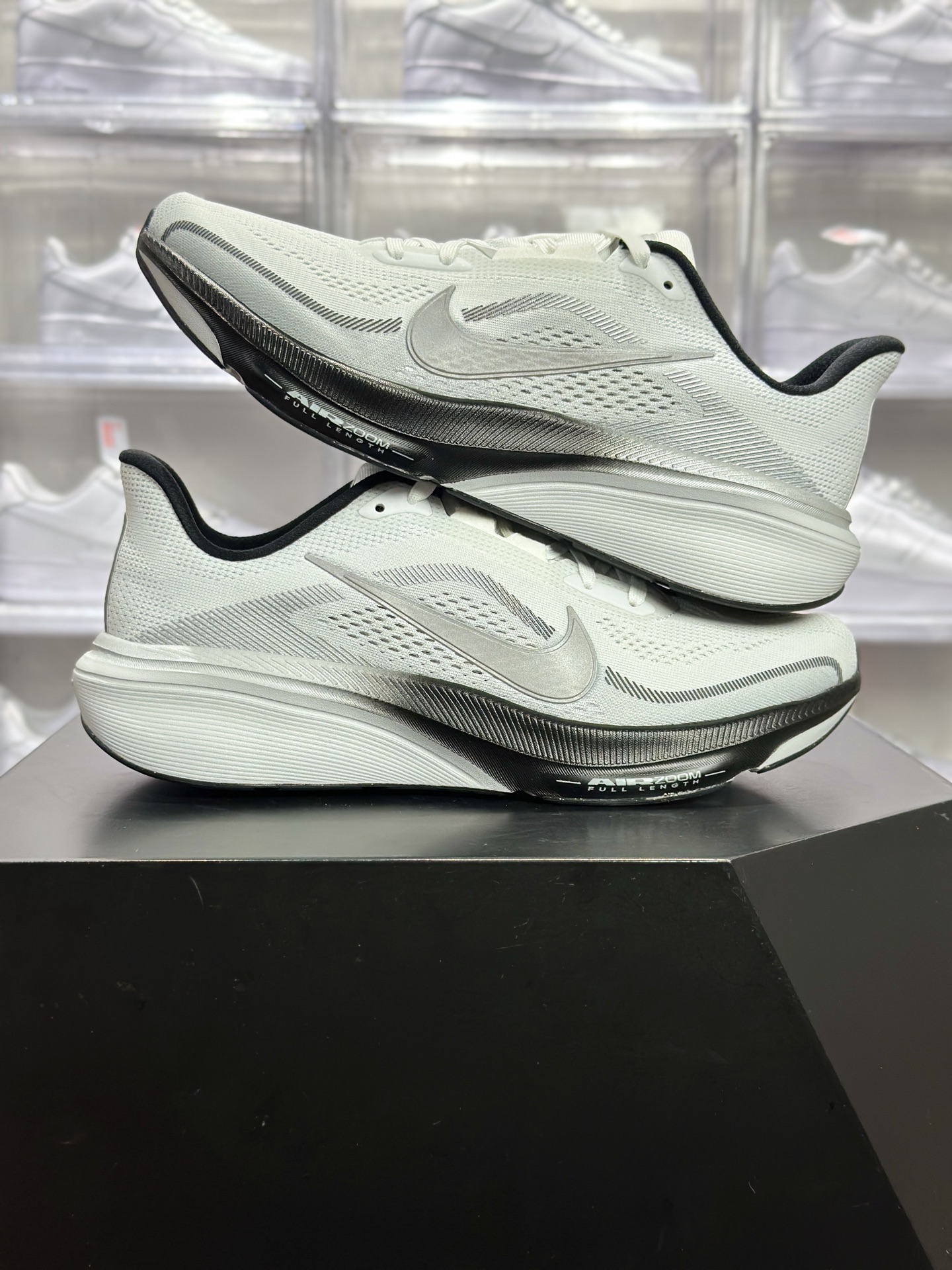 Nike Air Zoom Pegasus 42 RR(飞马 42) 白黑配色款 II7210-100-Top High Quatity Cheap Sneakers Fashion Clothing Clothes Bags handbags Shoes of all Brand wholesale With The best Quality And Beautiful Price from China Factory Chinese suppliers wholesaler seller Nike Air Zoom Pegasus 42 RR(飞马 42) 白黑配色款 II7210-100