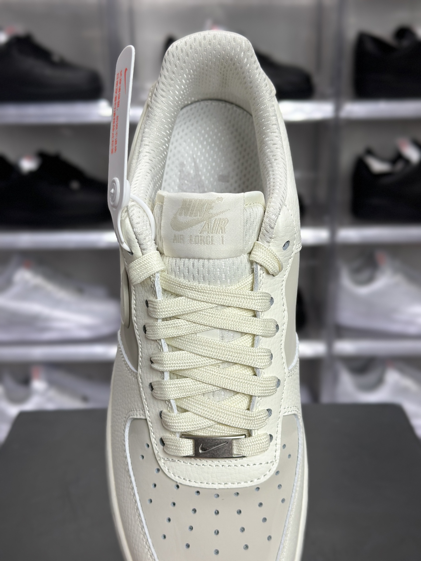 Nike Air Force 1 '07 LV8(空军一号) 俗称 “米白灰” 空军 是一双自带温柔氛围感的经典板鞋 IR1475-133-Top High Quatity Cheap Sneakers Fashion Clothing Clothes Bags handbags Shoes of all Brand wholesale With The best Quality And Beautiful Price from China Factory Chinese suppliers wholesaler seller Nike Air Force 1 '07 LV8(空军一号) 俗称 “米白灰” 空军 是一双自带温柔氛围感的经典板鞋 IR1475-133