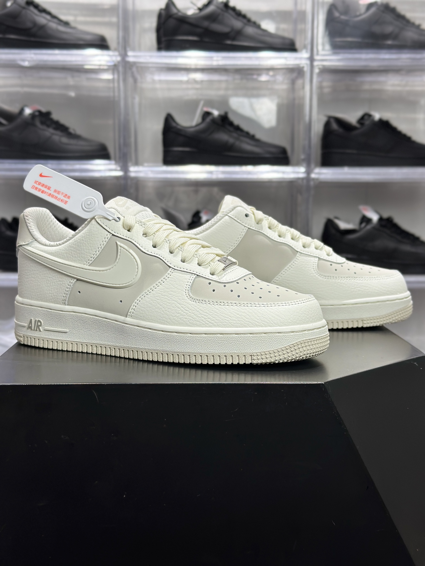 Nike Air Force 1 '07 LV8(空军一号) 俗称 “米白灰” 空军 是一双自带温柔氛围感的经典板鞋 IR1475-133-Top High Quatity Cheap Sneakers Fashion Clothing Clothes Bags handbags Shoes of all Brand wholesale With The best Quality And Beautiful Price from China Factory Chinese suppliers wholesaler seller Nike Air Force 1 '07 LV8(空军一号) 俗称 “米白灰” 空军 是一双自带温柔氛围感的经典板鞋 IR1475-133