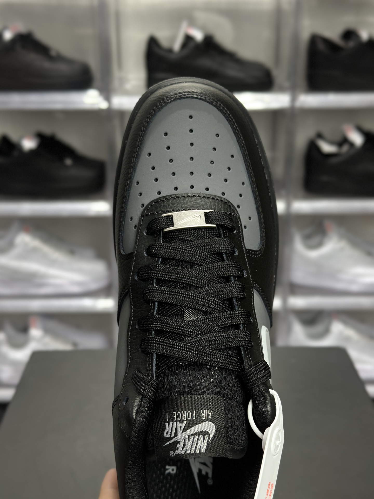 Nike Air Force 1 '07 LV8 黑灰配色 IR1475-010-Top High Quatity Cheap Sneakers Fashion Clothing Clothes Bags handbags Shoes of all Brand wholesale With The best Quality And Beautiful Price from China Factory Chinese suppliers wholesaler seller Nike Air Force 1 '07 LV8 黑灰配色 IR1475-010