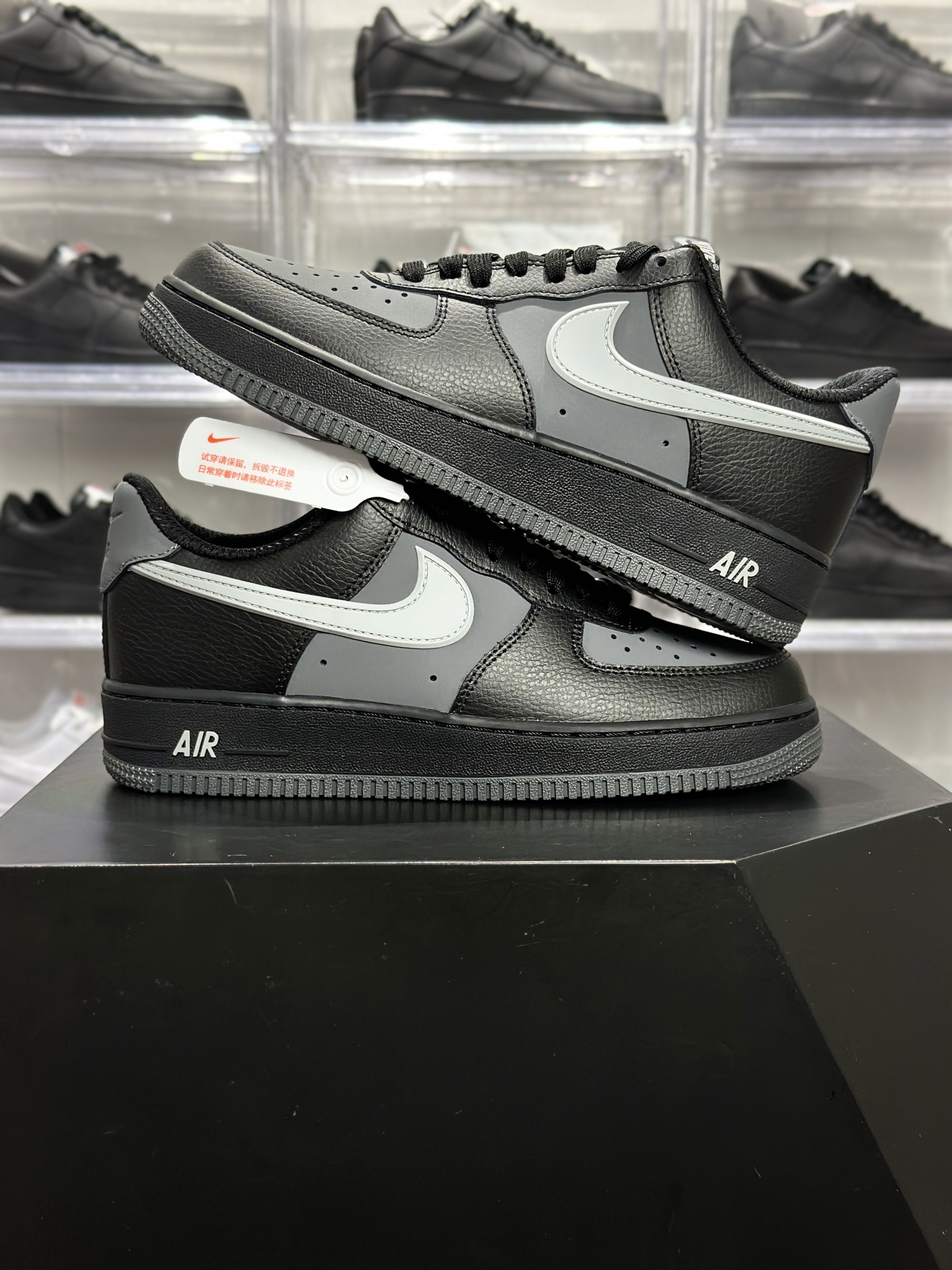Nike Air Force 1 '07 LV8 黑灰配色 IR1475-010-Top High Quatity Cheap Sneakers Fashion Clothing Clothes Bags handbags Shoes of all Brand wholesale With The best Quality And Beautiful Price from China Factory Chinese suppliers wholesaler seller Nike Air Force 1 '07 LV8 黑灰配色 IR1475-010