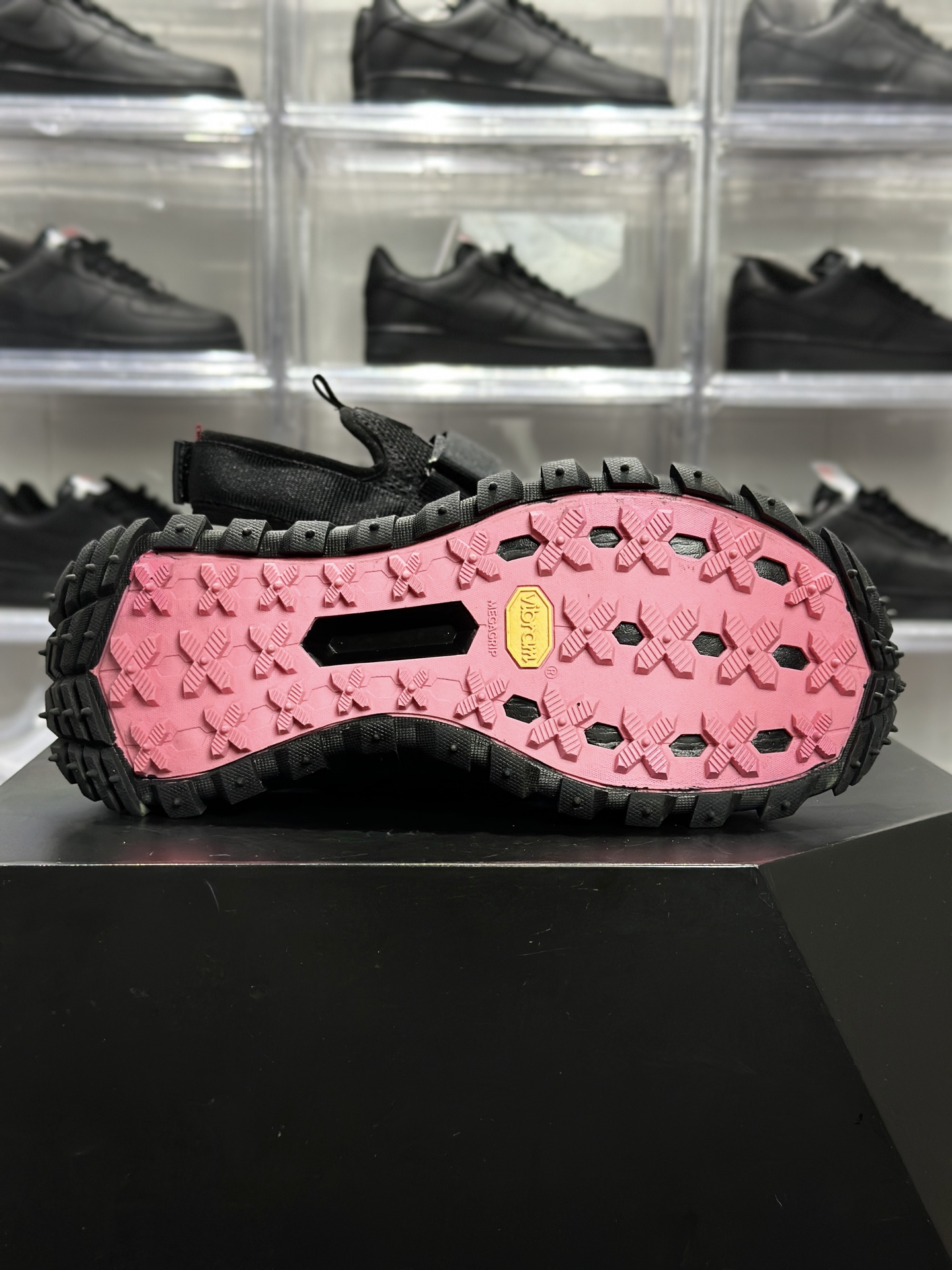 Moncler Trailgrip Vela 蒙口 户外机能凉鞋-Top High Quatity Cheap Sneakers Fashion Clothing Clothes Bags handbags Shoes of all Brand wholesale With The best Quality And Beautiful Price from China Factory Chinese suppliers wholesaler seller Moncler Trailgrip Vela 蒙口 户外机能凉鞋
