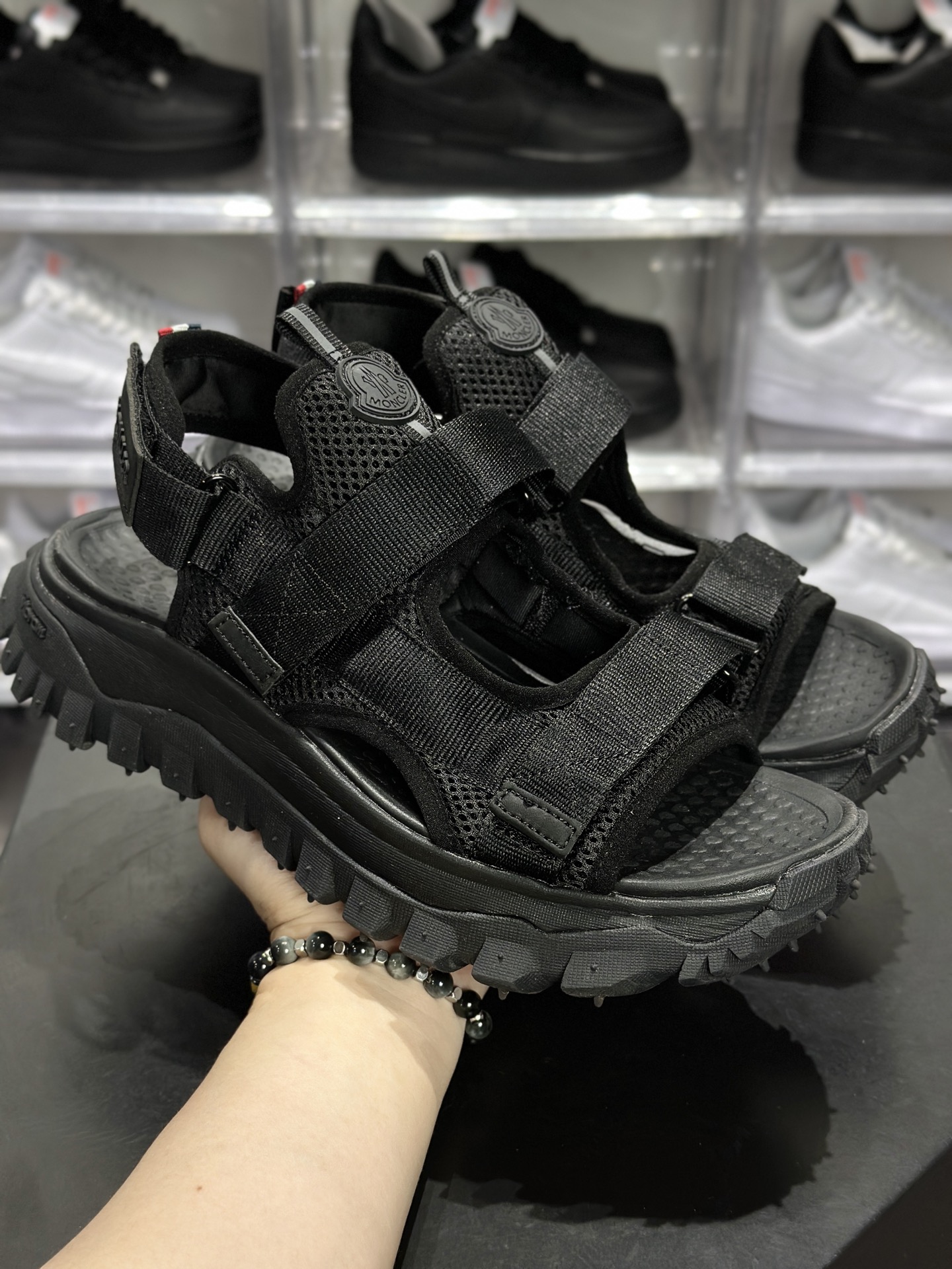 Moncler Trailgrip Vela 蒙口 户外机能凉鞋-Top High Quatity Cheap Sneakers Fashion Clothing Clothes Bags handbags Shoes of all Brand wholesale With The best Quality And Beautiful Price from China Factory Chinese suppliers wholesaler seller Moncler Trailgrip Vela 蒙口 户外机能凉鞋