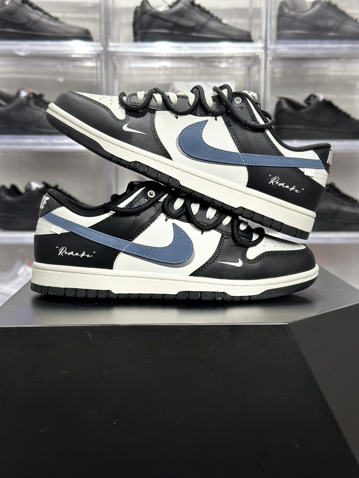 Nike Dunk Low「黑白蓝 Remake」定制款 BB0620-122
