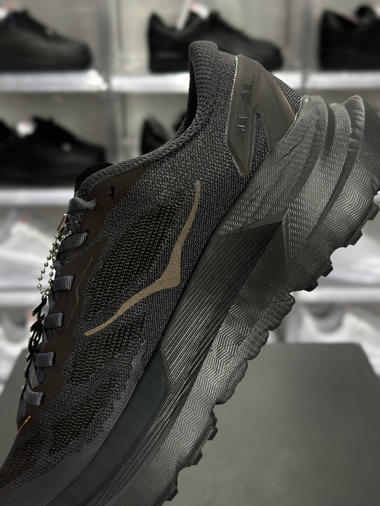 HOKA Mafate X J.L.-A.L. “马法特 联名款户外跑鞋 黑色 1175208-Top High Quatity Cheap Sneakers Fashion Clothing Clothes Bags handbags Shoes of all Brand wholesale With The best Quality And Beautiful Price from China Factory Chinese suppliers wholesaler seller HOKA Mafate X J.L.-A.L. “马法特 联名款户外跑鞋 黑色 1175208