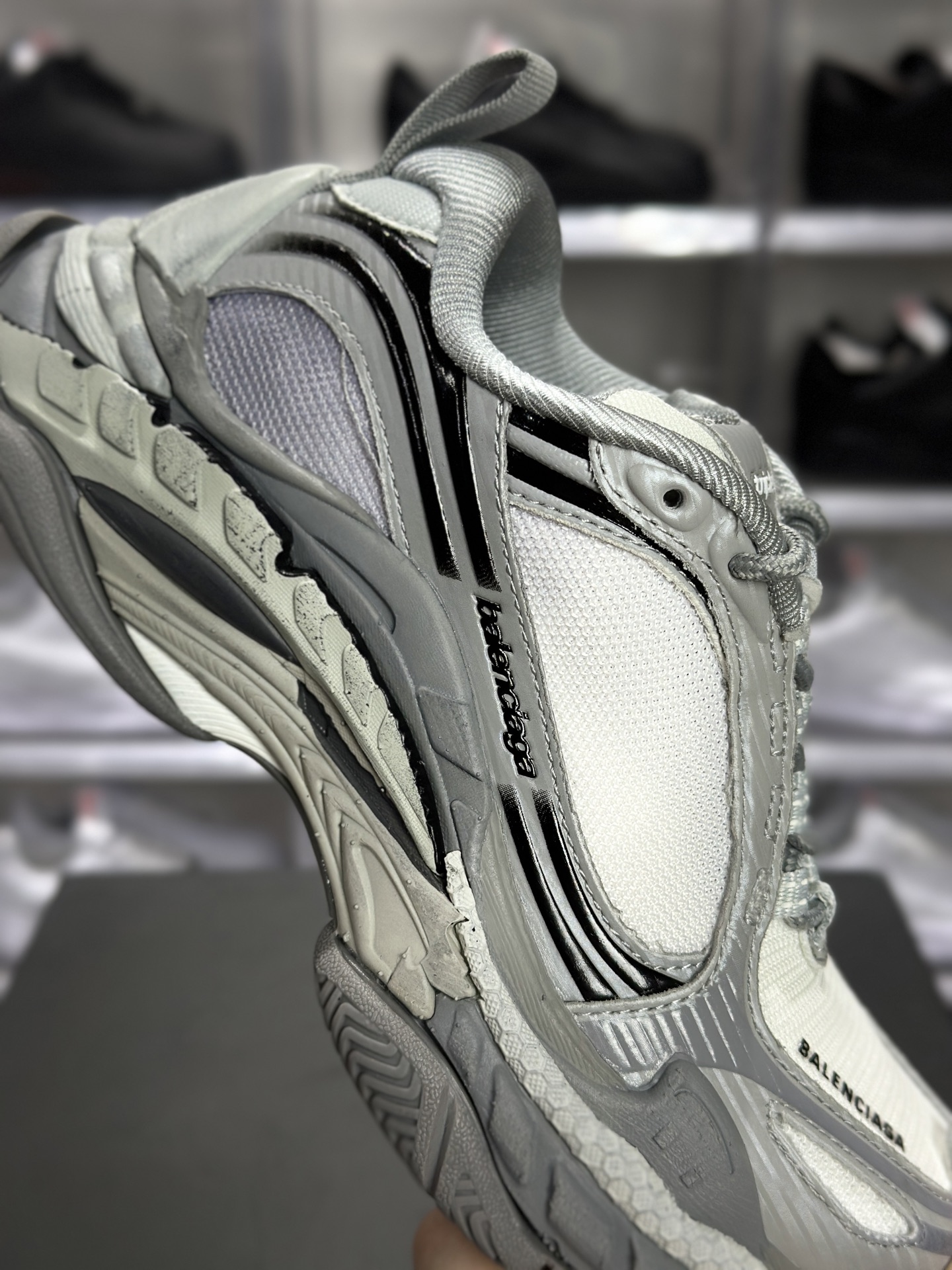 权威实拍 2O626666 新货Balenciaga Triple S 2 代 巴黎世家厚底老爹鞋 渐变灰 865851-Top High Quatity Cheap Sneakers Fashion Clothing Clothes Bags handbags Shoes of all Brand wholesale With The best Quality And Beautiful Price from China Factory Chinese suppliers wholesaler seller 权威实拍 2O626666 新货Balenciaga Triple S 2 代 巴黎世家厚底老爹鞋 渐变灰 865851