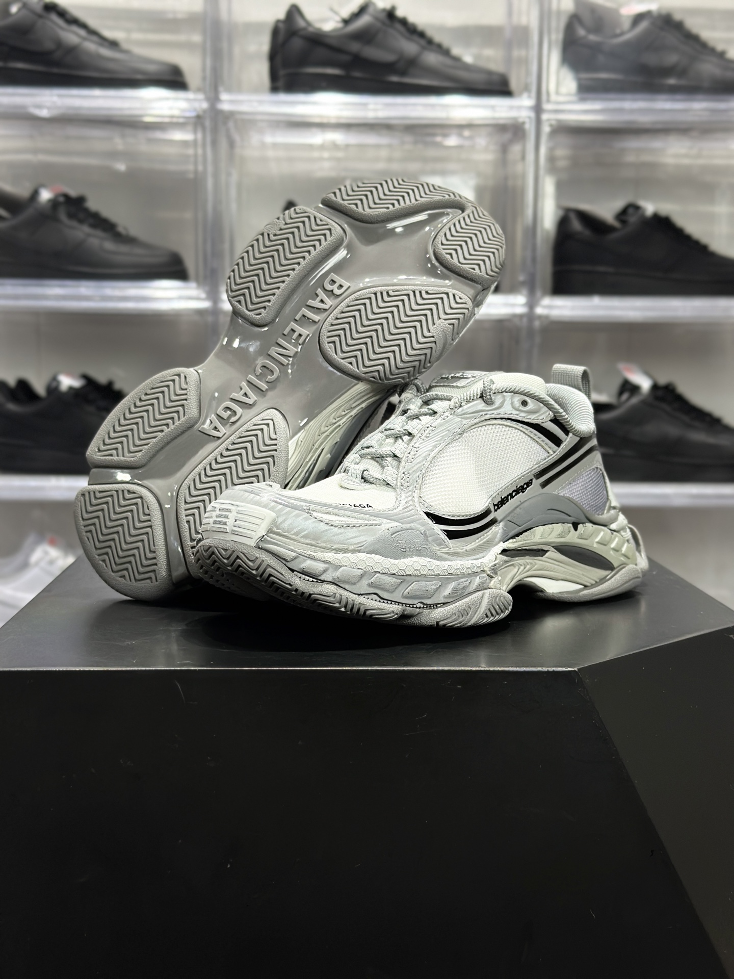权威实拍 2O626666 新货Balenciaga Triple S 2 代 巴黎世家厚底老爹鞋 渐变灰 865851-Top High Quatity Cheap Sneakers Fashion Clothing Clothes Bags handbags Shoes of all Brand wholesale With The best Quality And Beautiful Price from China Factory Chinese suppliers wholesaler seller 权威实拍 2O626666 新货Balenciaga Triple S 2 代 巴黎世家厚底老爹鞋 渐变灰 865851