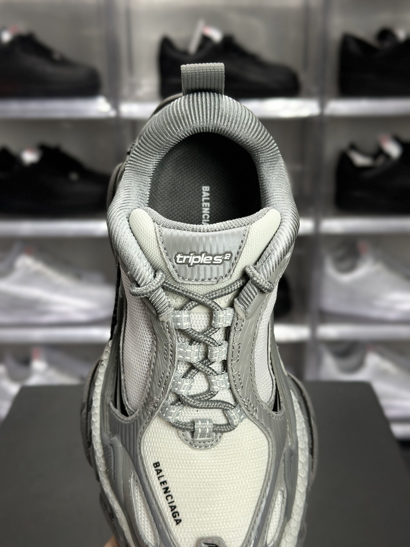 权威实拍 2O626666 新货Balenciaga Triple S 2 代 巴黎世家厚底老爹鞋 渐变灰 865851-Top High Quatity Cheap Sneakers Fashion Clothing Clothes Bags handbags Shoes of all Brand wholesale With The best Quality And Beautiful Price from China Factory Chinese suppliers wholesaler seller 权威实拍 2O626666 新货Balenciaga Triple S 2 代 巴黎世家厚底老爹鞋 渐变灰 865851