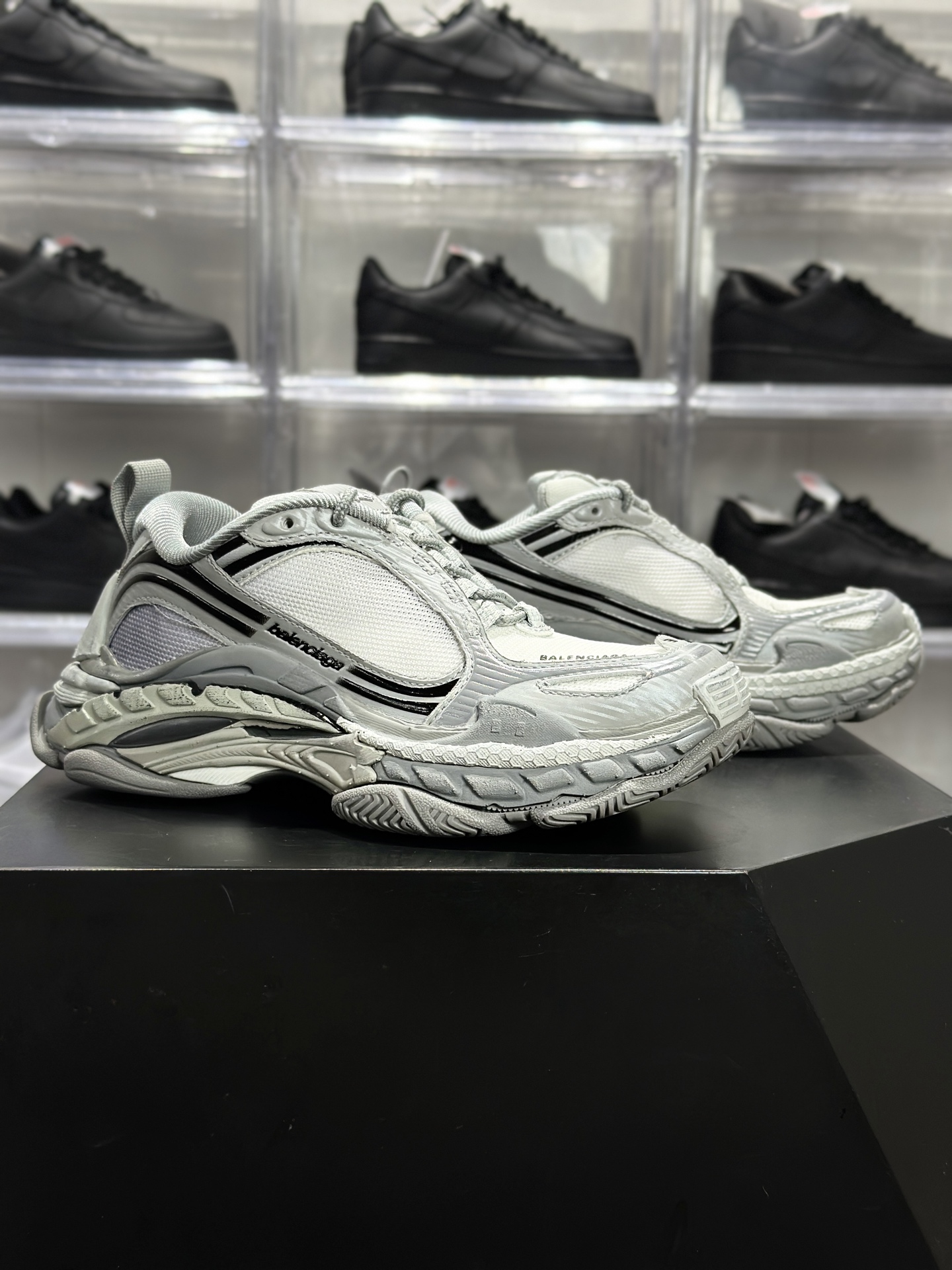 权威实拍 2O626666 新货Balenciaga Triple S 2 代 巴黎世家厚底老爹鞋 渐变灰 865851-Top High Quatity Cheap Sneakers Fashion Clothing Clothes Bags handbags Shoes of all Brand wholesale With The best Quality And Beautiful Price from China Factory Chinese suppliers wholesaler seller 权威实拍 2O626666 新货Balenciaga Triple S 2 代 巴黎世家厚底老爹鞋 渐变灰 865851