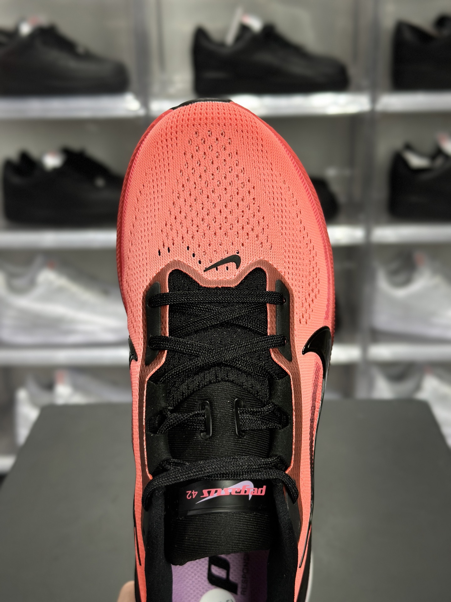 权威实拍 LHS626668 新货耐克 Nike Air Zoom Pegasus 42 飞马 42 跑鞋 熔岩橙 粉紫渐变 网眼鞋面透气轻盈 IB1881-602-Top High Quatity Cheap Sneakers Fashion Clothing Clothes Bags handbags Shoes of all Brand wholesale With The best Quality And Beautiful Price from China Factory Chinese suppliers wholesaler seller 权威实拍 LHS626668 新货耐克 Nike Air Zoom Pegasus 42 飞马 42 跑鞋 熔岩橙 粉紫渐变 网眼鞋面透气轻盈 IB1881-602