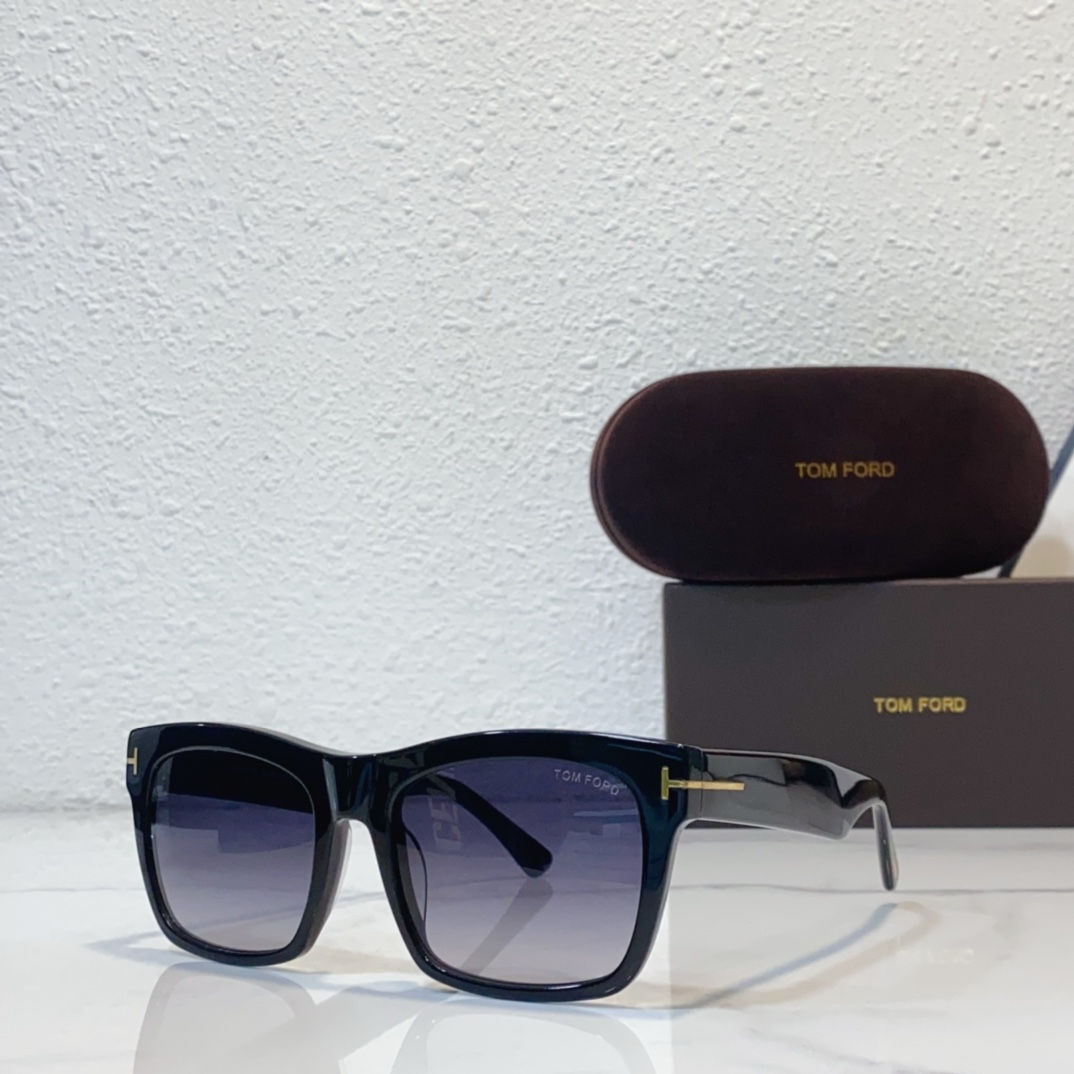 NO:267684,TOM FOR* official website original one to one Tom FOR* official website autumn and winter new model just arrived FT1062, Size56 21-classic fashion super cool frame handsome men and women use the most popular pieces and multi-color options available. It will never go out of time with mushroom nail design and say goodbye to the trouble of losing the T-shaped nail. Glasses, sunglasses, glasses, tom ford19860909TOM FOR*官网原版一比一 汤姆福*官网秋冬新款 刚刚到货FT1062,Size56口21-经典时尚 超酷框 帅气十足男女款采用时下最流行片色多色可选 永不过时搭配蘑菇钉设计告别掉T字钉烦恼 眼镜墨镜太阳镜,眼镜,tom ford,glasses