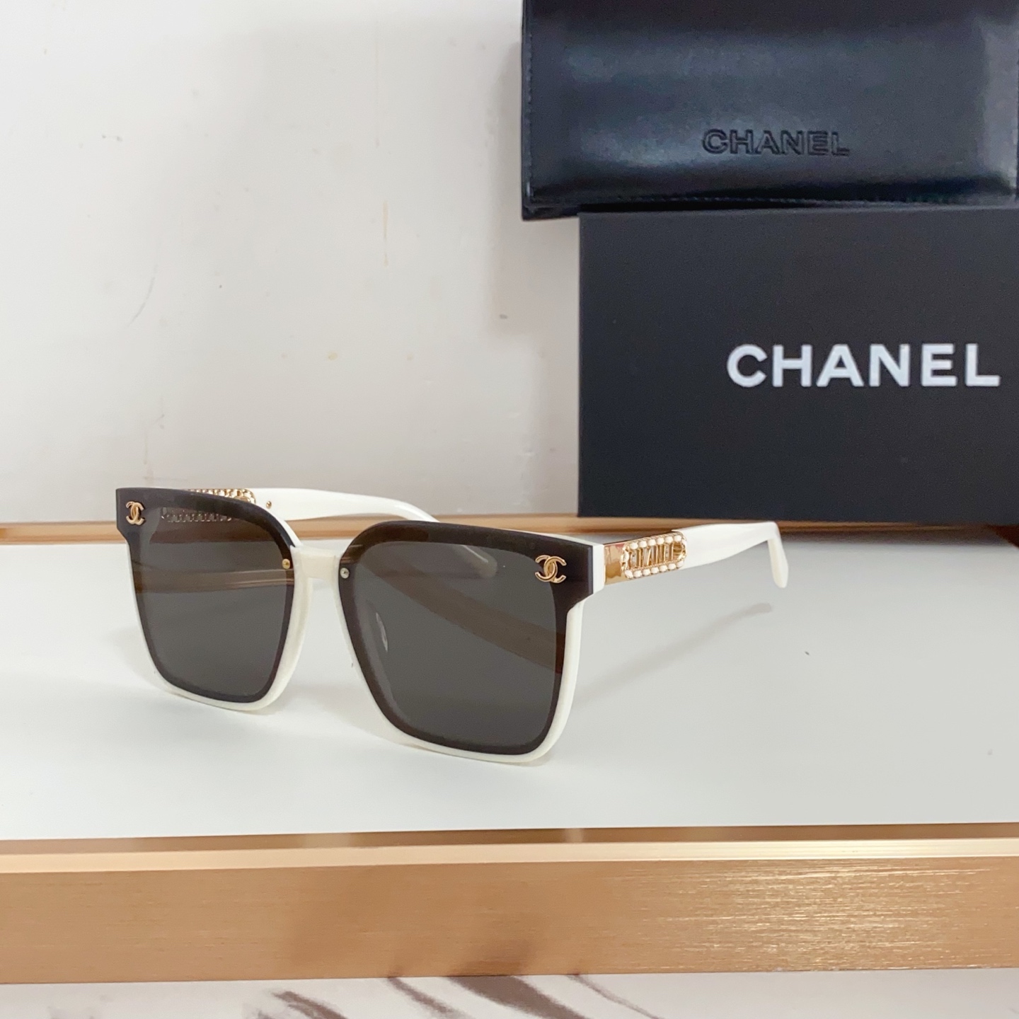 NO:242221,Chane*Grandma Mod Size65-14-. Large frame made of lambskin temples, face, rich girl's vision, temperament control frame, glasses, sunglasses, sunglasses, glasses, chanel, sheepskin19860909Chane*香奶奶 Mod Size65-14-. 大框编制小羊皮镜腿 上脸 富家千金即视感 气质拿捏框 眼镜墨镜太阳镜,眼镜,chanel,sheepskin,glasses