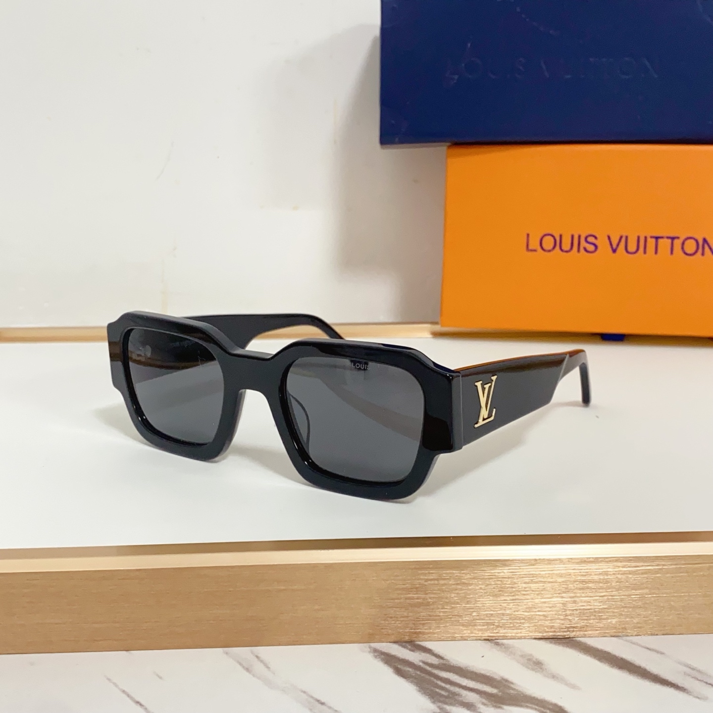 NO:242250,LOUIS VUITTON MOD:Z2611E Size:51-24- Glasses sunglasses, glasses, louis vuitton19860909LOUIS VUITTON MOD:Z2611E Size:51-24- 眼镜墨镜太阳镜,眼镜,louis vuitton,glasses