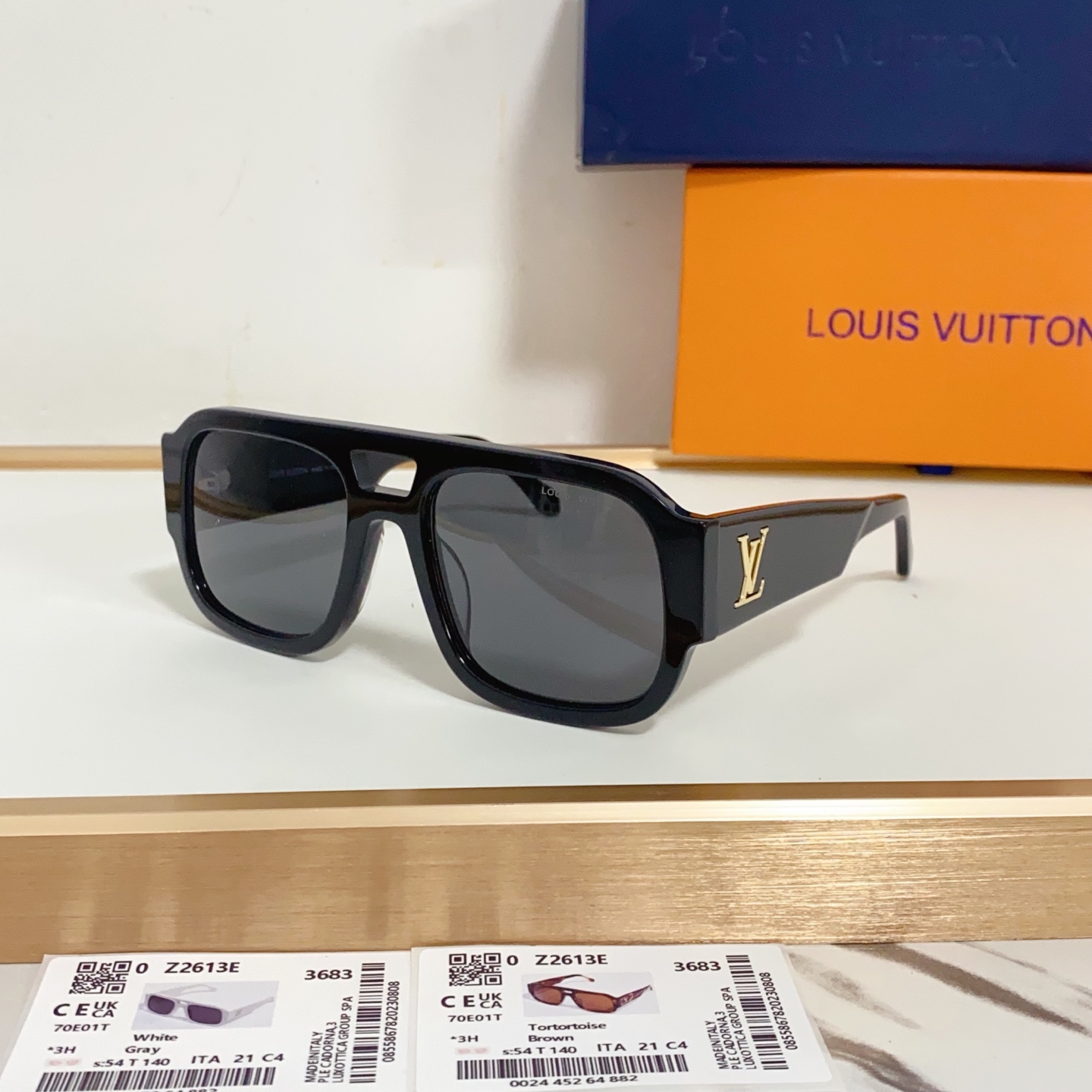 NO:242254,LOUIS VUITTO MODELZ2613E SIZE54-Port 21-Glasses Sunglasses Sunglasses, Glasses, louis vuitton19860909LOUIS VUITTO MODELZ2613E SIZE54口21- 眼镜墨镜太阳镜,眼镜,louis vuitton,glasses