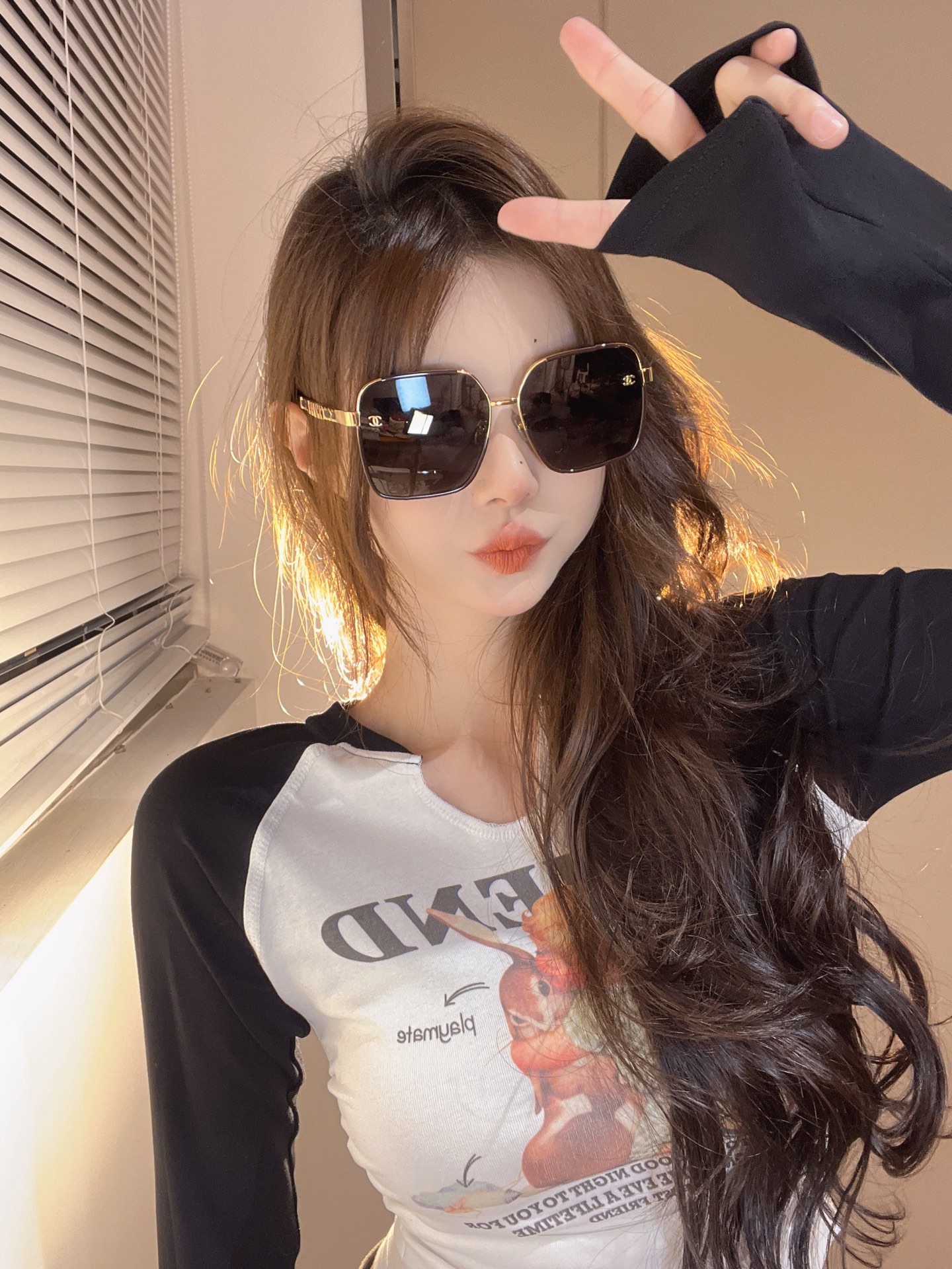  CHANE*香奶奶
大框设计 日常又时髦
 Model  CH7989 
 Size： 54-15-1