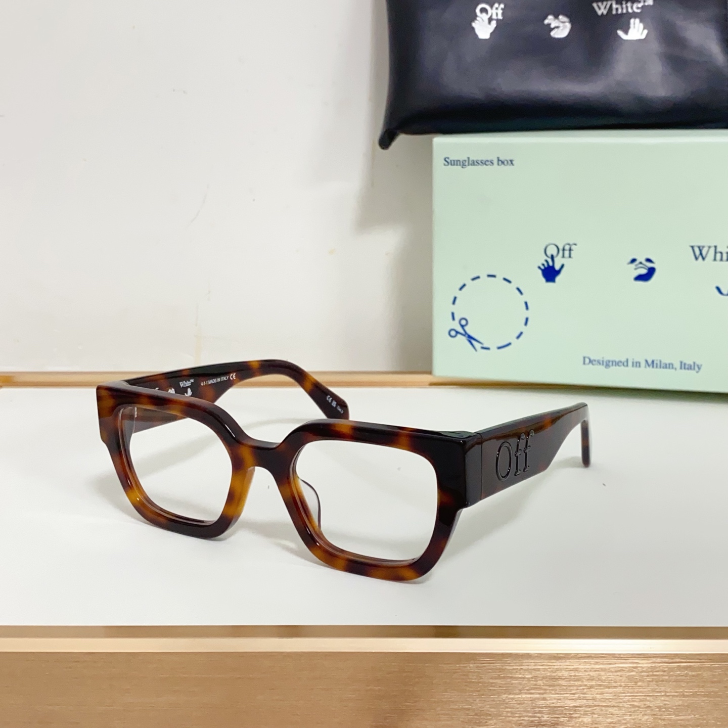 NO:242767,OFF WHITEMODEL:OERJSIZE:51-mouth 20-glasses sunglasses, glasses, off white19860909OFF WHITEMODEL:OERJSIZE:51口20-眼镜墨镜太阳镜,眼镜,off white,glasses