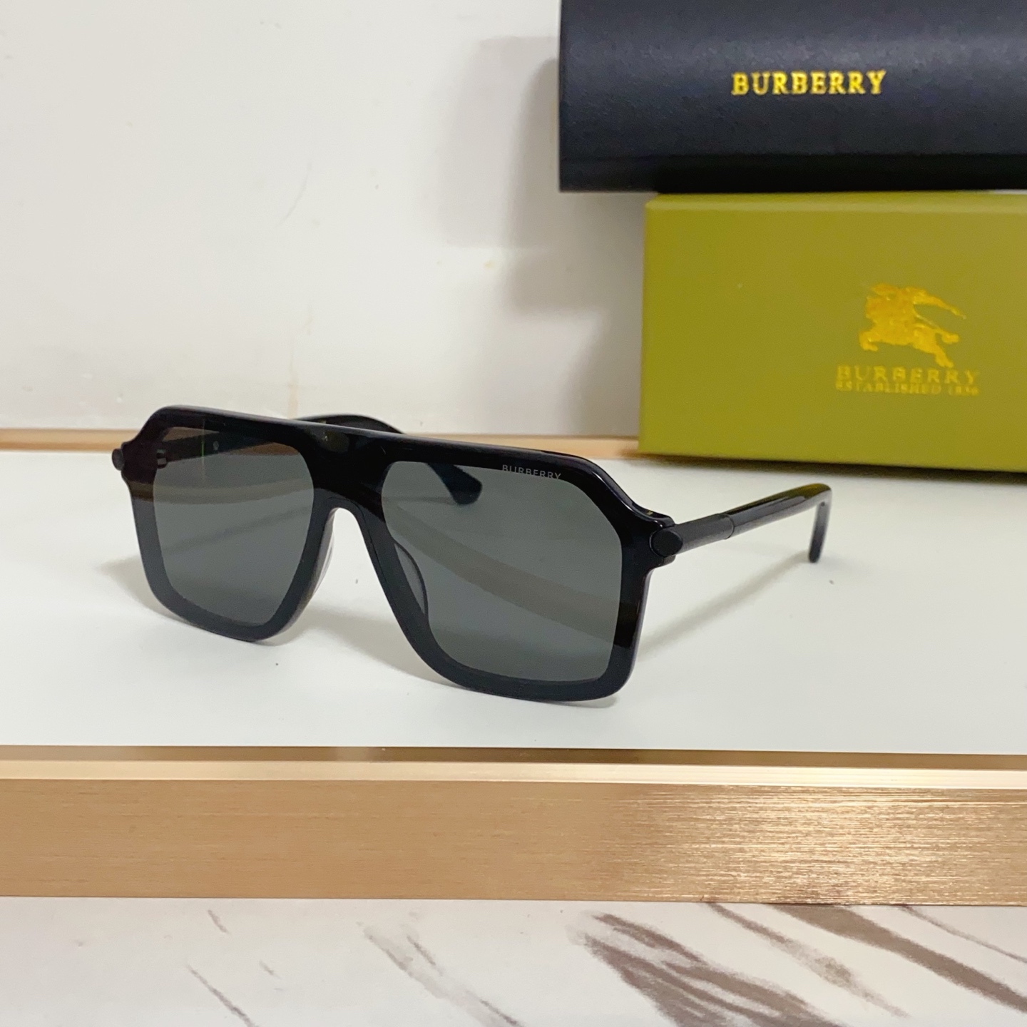 NO:243519,BURB* Mod:BE6003 Size:136-0- Glasses, sunglasses, glasses, burberry19860909BURB* Mod:BE6003 Size:136-0- 眼镜墨镜太阳镜,眼镜,burberry,glasses