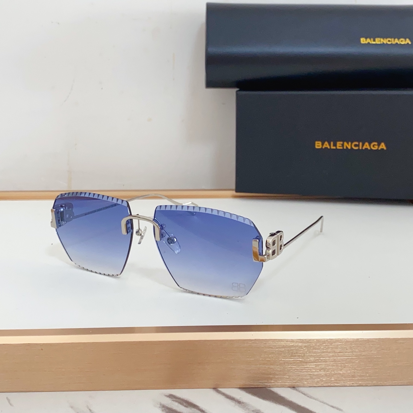 NO:243530,BALE* Mod:BB01740 Size:62-15- Glasses sunglasses, glasses, balenciaga19860909BALE* Mod:BB01740 Size:62-15- 眼镜墨镜太阳镜,眼镜,balenciaga,glasses