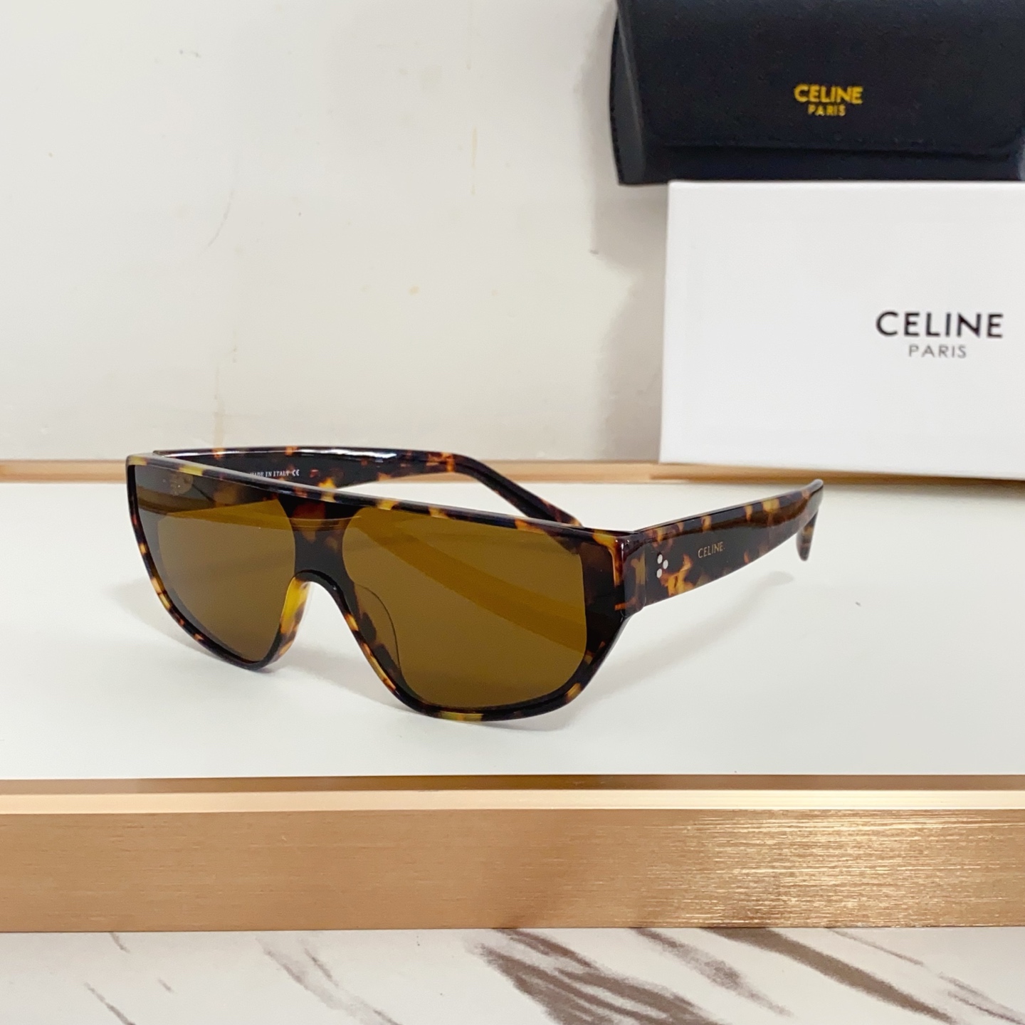 NO:243534,CELINE MODEL:CL40195 Size: 142-0- Glasses sunglasses, glasses, christian louboutin, celine19860909CELINE塞林  MODEL:CL40195 Size: 142-0- 眼镜墨镜太阳镜,眼镜,christian louboutin,celine,glasses