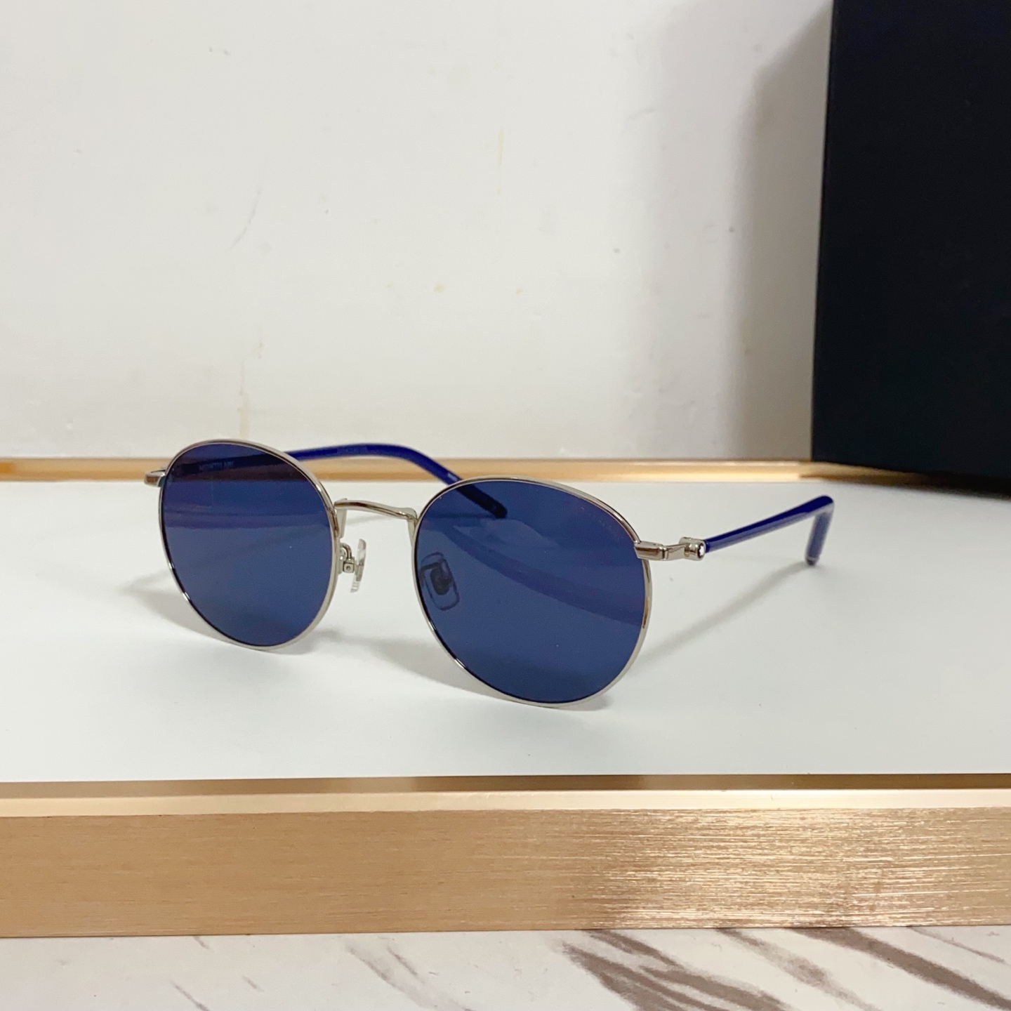 NO:243570,MONT BLAN*MODEL:MB0343SASIZE:55-mouth 21-glasses sunglasses, glasses, manolo blahnik19860909MONT BLAN*MODEL:MB0343SASIZE:55口21-眼镜墨镜太阳镜,眼镜,manolo blahnik,glasses