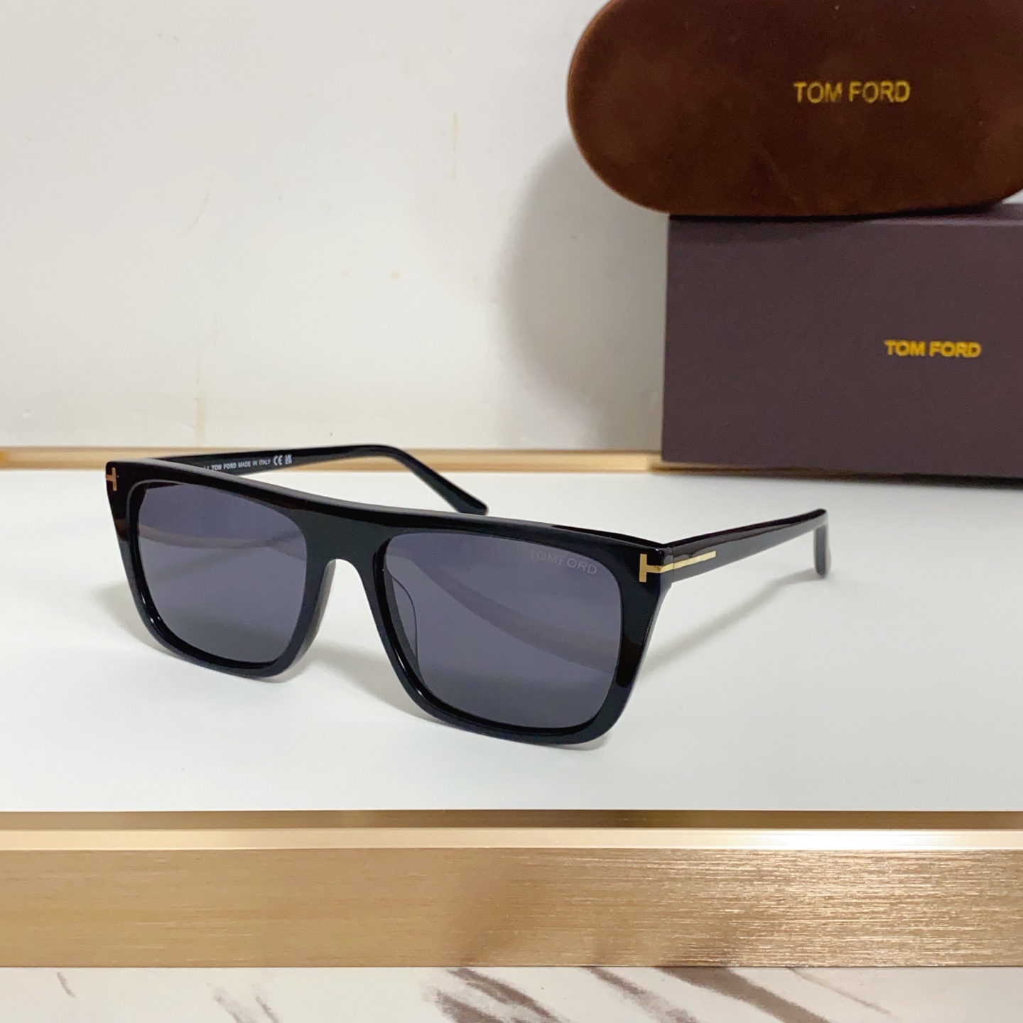 NO:250901,TOM FOR* official website original one to one Tom FOR* official website new model just arrived FT, Size56□18-Jing Super Cool Frame Classic board design show same metallic gold plating with T-shaped nail temple design super luxury glasses sunglasses, glasses, tom ford19860909TOM FOR*官网原版一比一 汤姆福*官网新款 刚刚到货 FT,Size56□18-经超酷框 经典板材设计秀场同款金属金灿灿电镀搭配T字钉镜腿设计超奢华眼镜墨镜太阳镜,眼镜,tom ford,glasses