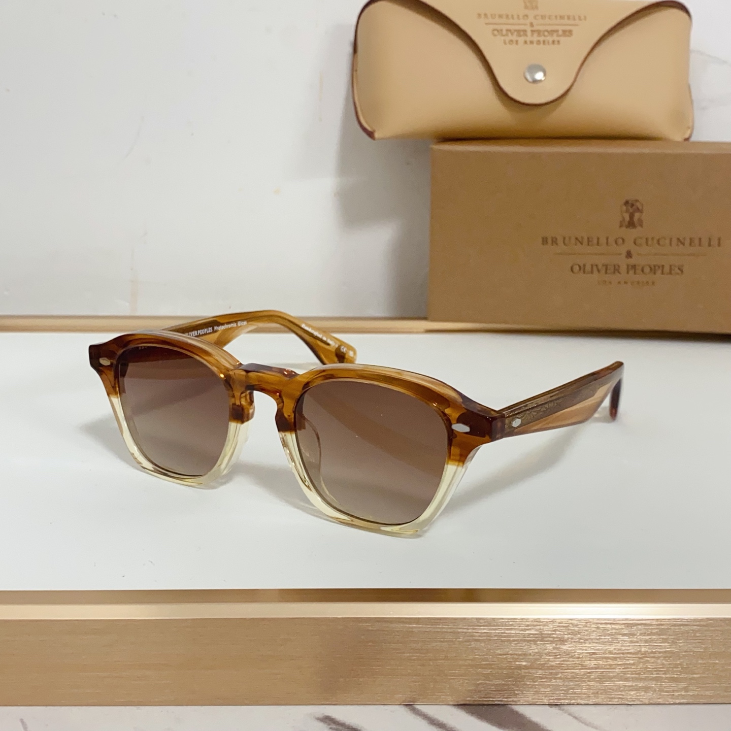 NO:251808,185Brunelle Cucineli | Oliver People Italy's unique traditional craftsmanship is worthy of being the 