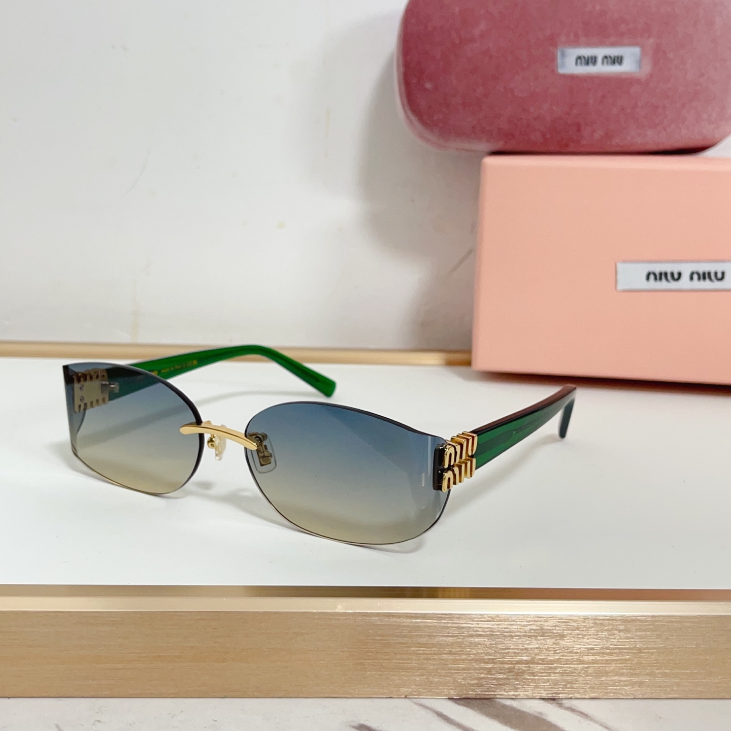 NO:255586,MIU M*MODEL: MU 110AV SIZE63-Odd 17-Glasses Sunglasses, Glasses, Miumiu19860909MIU M*MODEL: MU 110AV SIZE63口17-眼镜墨镜太阳镜,眼镜,miumiu,glasses