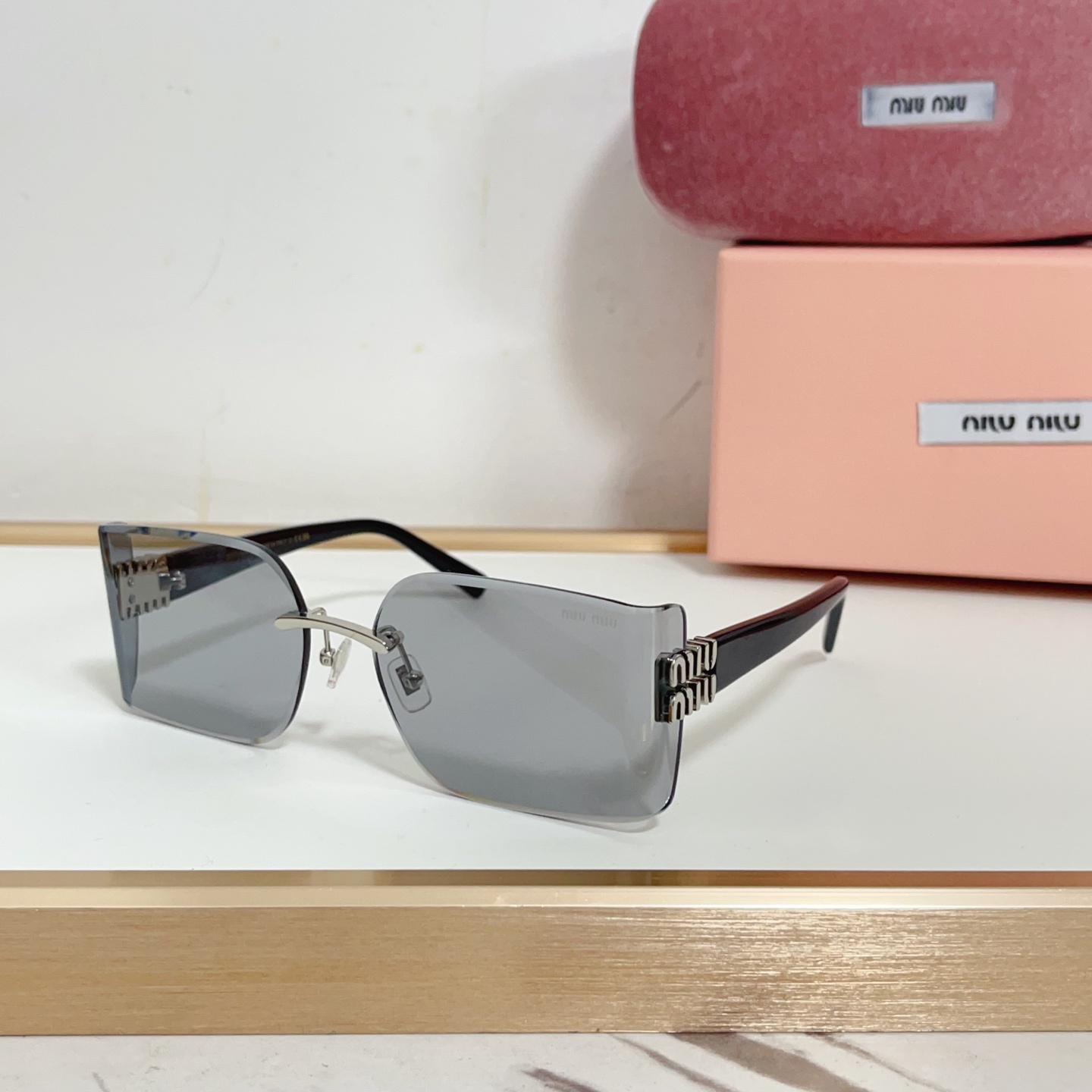 NO:255574,MIU M*MODEL: MU 111AV SIZE63-Odd 17-Glasses Sunglasses, Glasses, Miumiu19860909MIU M*MODEL: MU 111AV SIZE63口17-眼镜墨镜太阳镜,眼镜,miumiu,glasses