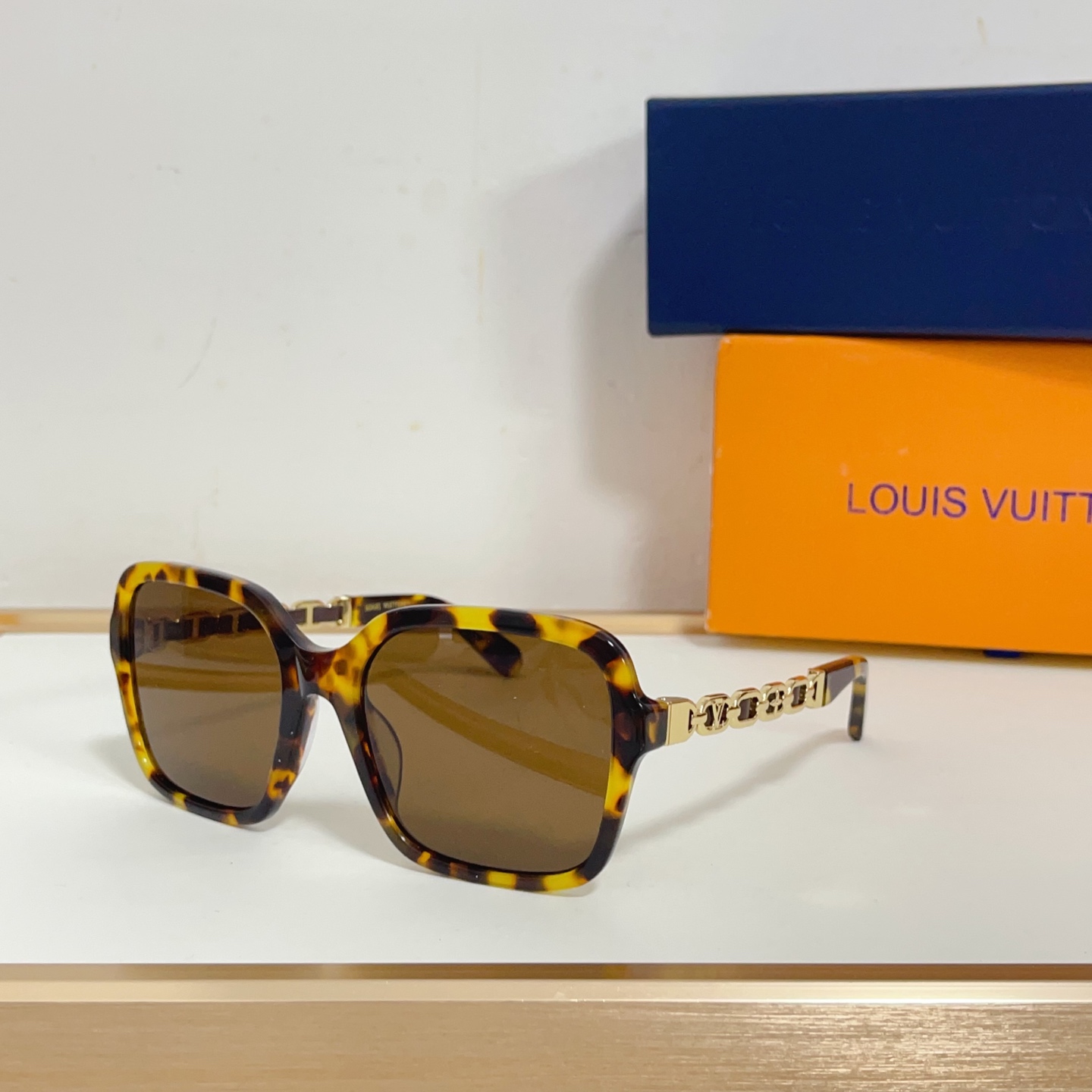 NO:348015,145LOUIS VUITTO* MODELZ2648W SIZE: 56-door 19-glasses sunglasses, glasses, louis vuitton19860909145LOUIS VUITTO* MODELZ2648W SIZE: 56口19- 眼镜墨镜太阳镜,眼镜,louis vuitton,glasses