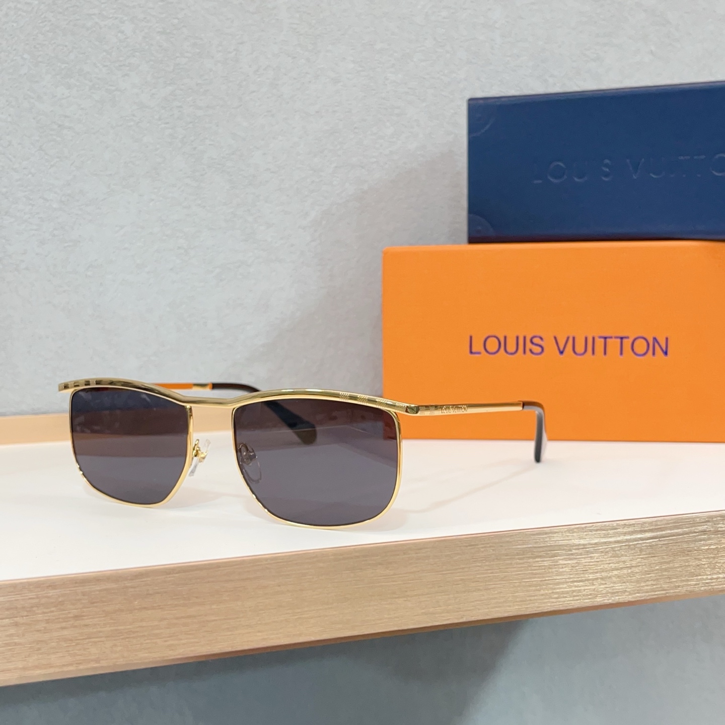 NO:358007,LOUIS VUITTO*Donkey's latest catwalk model~ TOP QUALITY MODELZ2788U SIZE59 18-glasses sunglasses, glasses, louis vuitton, louis vuitton, louis vuitton, louis vuitton, louis vuitton19860909LOUIS VUITTO*驴家最新走秀款～ TOP QUALITY MODELZ2788U SIZE59口18-眼镜墨镜太阳镜,眼镜,louis vuitton,louis vuitton,louis vuitton,glasses