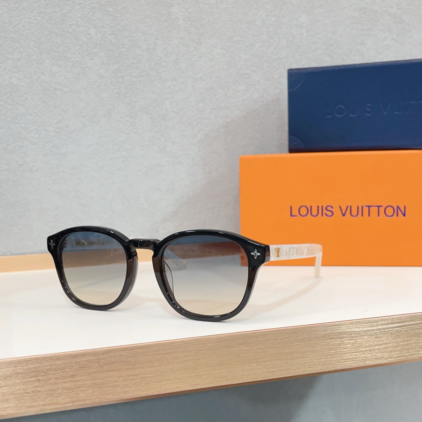 NO:358006,Louis Vuitto* MODELZ2809W SIZE53- Port 23-, glasses, sunglasses, glasses, louis vuitton19860909Louis Vuitto* MODELZ2809W SIZE53口23-,眼镜墨镜太阳镜,眼镜,louis vuitton,glasses