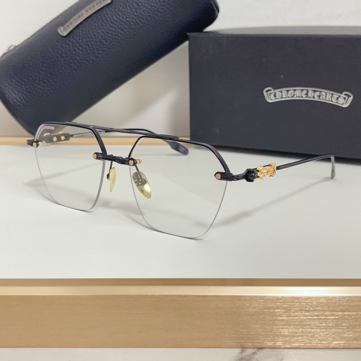 NO:357960,CHROME HEART*MODELSTINGERSIZE58-18-147 glasses sunglasses sunglasses, glasses, chrome hearts19860909CHROME HEART*MODELSTINGERSIZE58口18-147眼镜墨镜太阳镜,眼镜,chrome hearts,glasses