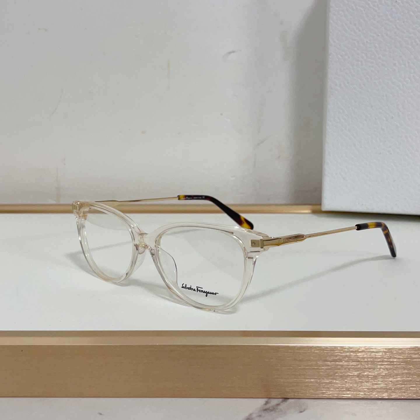 NO:357913,85 Ferragamo MODEL SIZE53-Odd 16-Glasses Sunglasses Sunglasses, Glasses, Ferragamo1986090985 Ferragamo MODEL SIZE53口16- 眼镜墨镜太阳镜,眼镜,ferragamo,glasses