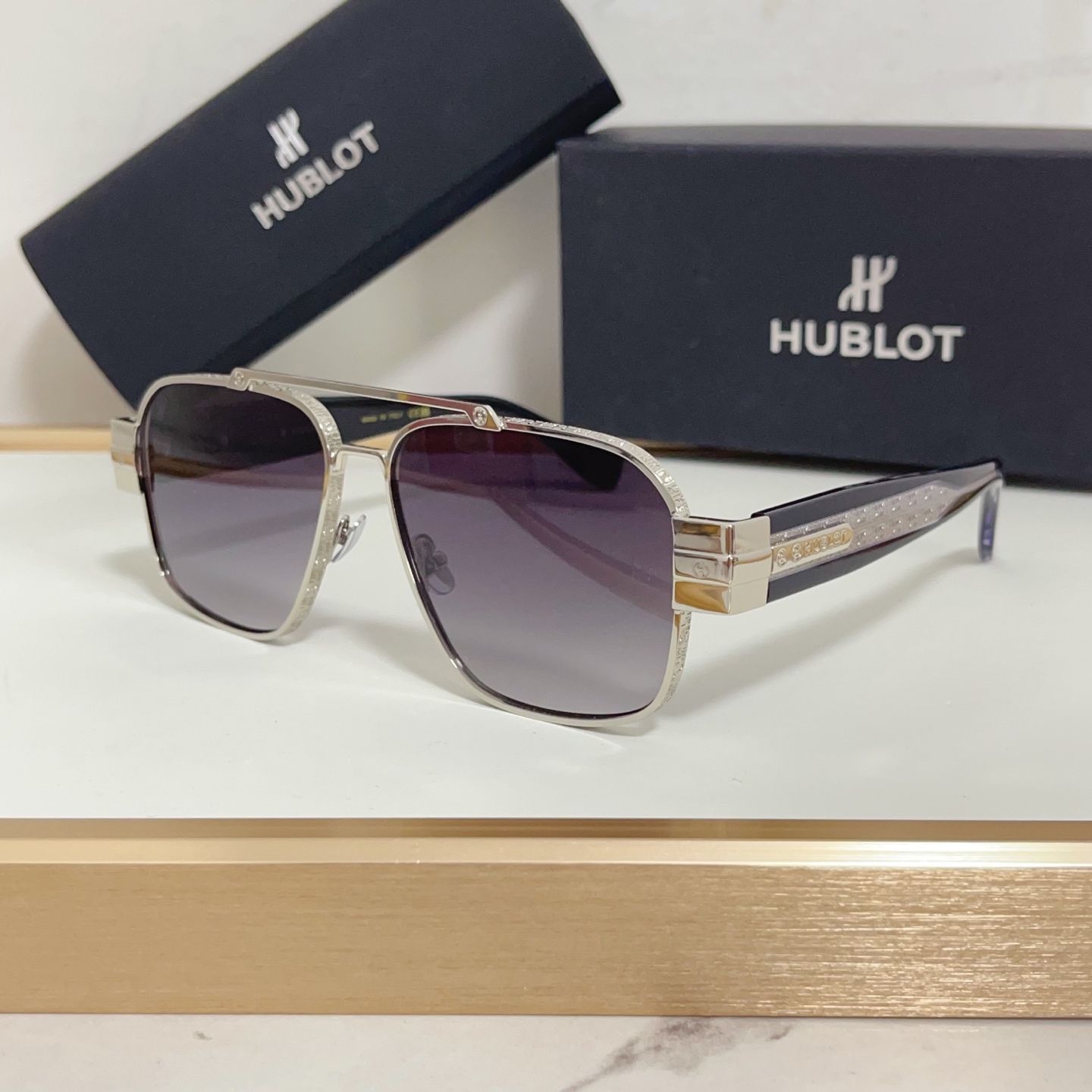 NO:357863,HUBLOTMODEL: HSIZE 60 15-glasses sunglasses sunglasses, glasses19860909HUBLOTMODEL:HSIZE60口15-眼镜墨镜太阳镜,眼镜,glasses