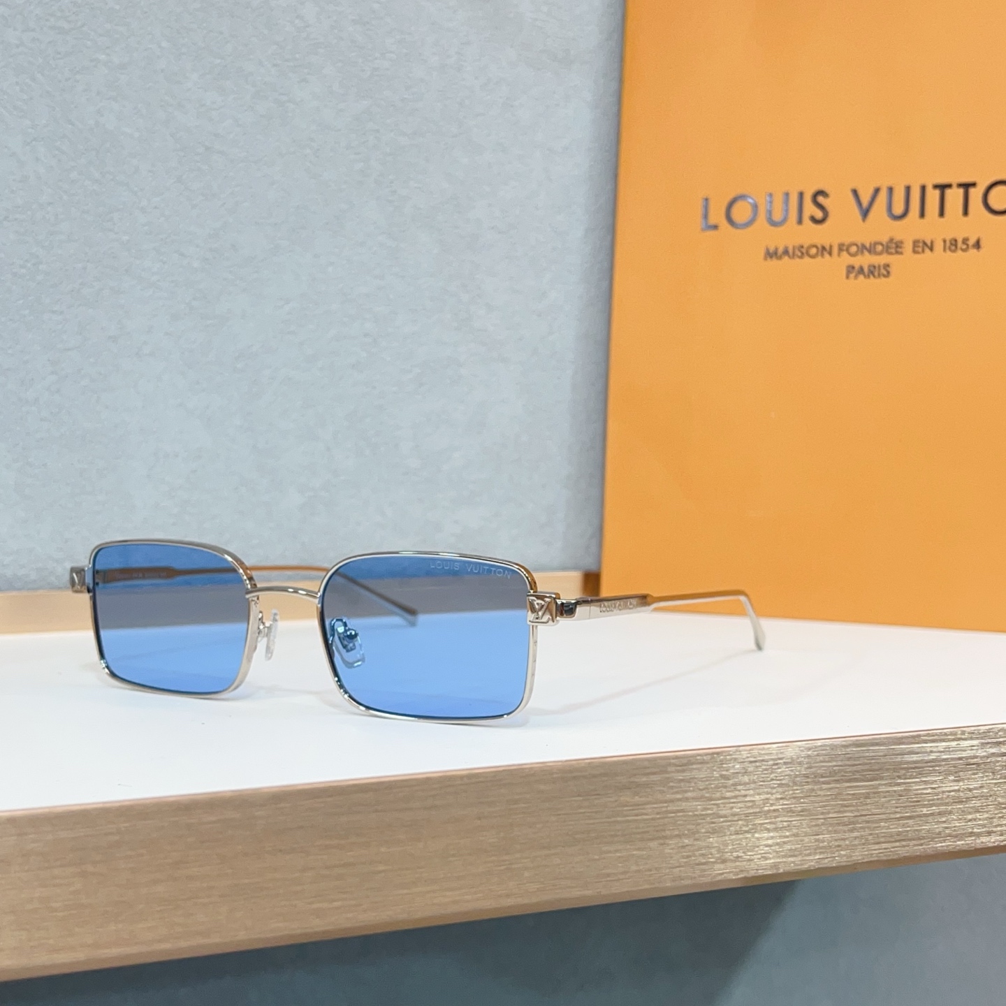 NO:362546,LOUIS VUITTO* TOP QUALITY MODELZ2911U Z2912U Z2913U Z2914U Z2915U Z2916U Z2744U SIZE53 port 20- glasses sunglasses sunglasses, glasses, louis vuitton19860909LOUIS VUITTO* TOP QUALITY MODELZ2911U Z2912U Z2913U Z2914U Z2915U Z2916U Z2744U SIZE53口20- 眼镜墨镜太阳镜,眼镜,louis vuitton,glasses